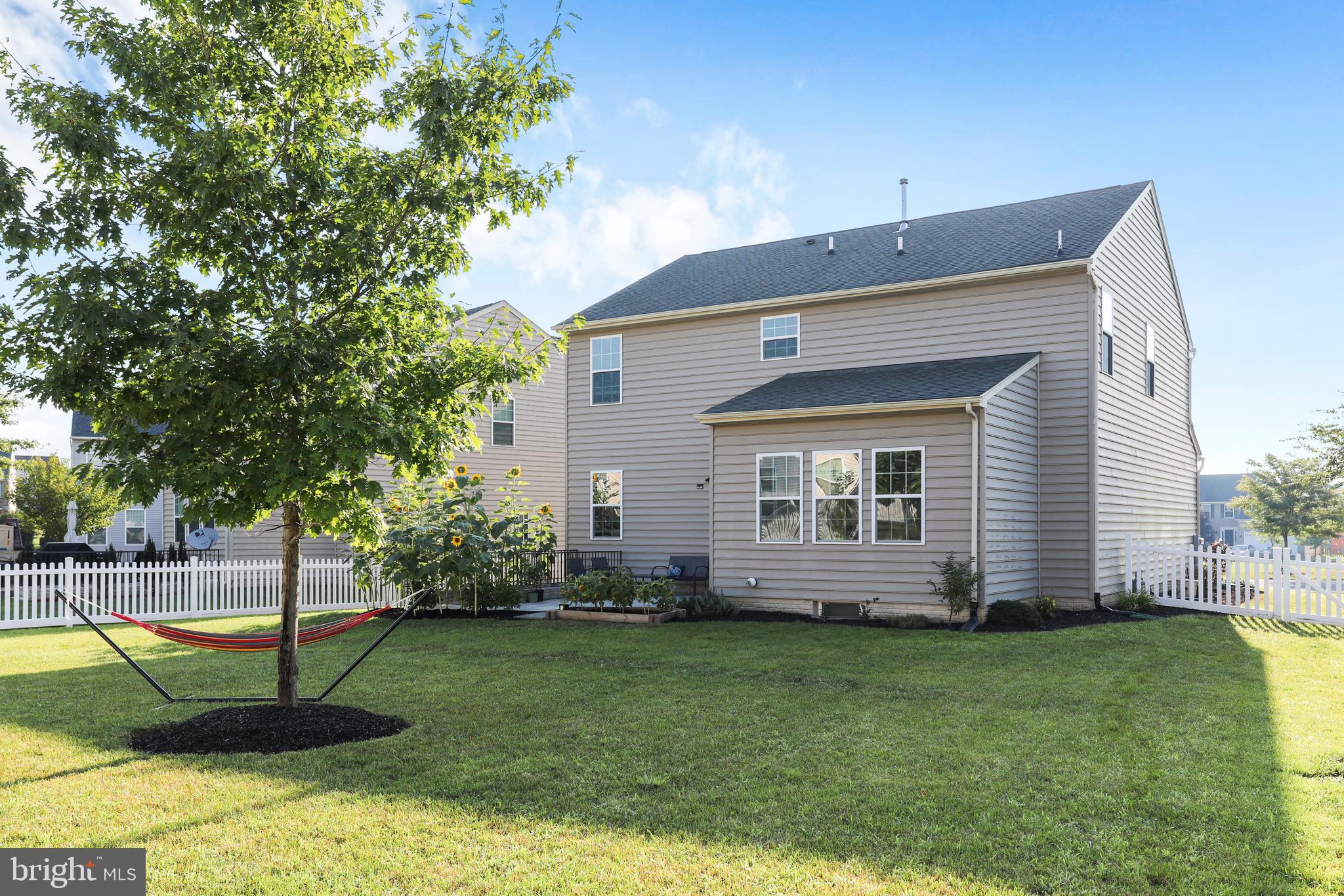 WESTFIELDS - Residential