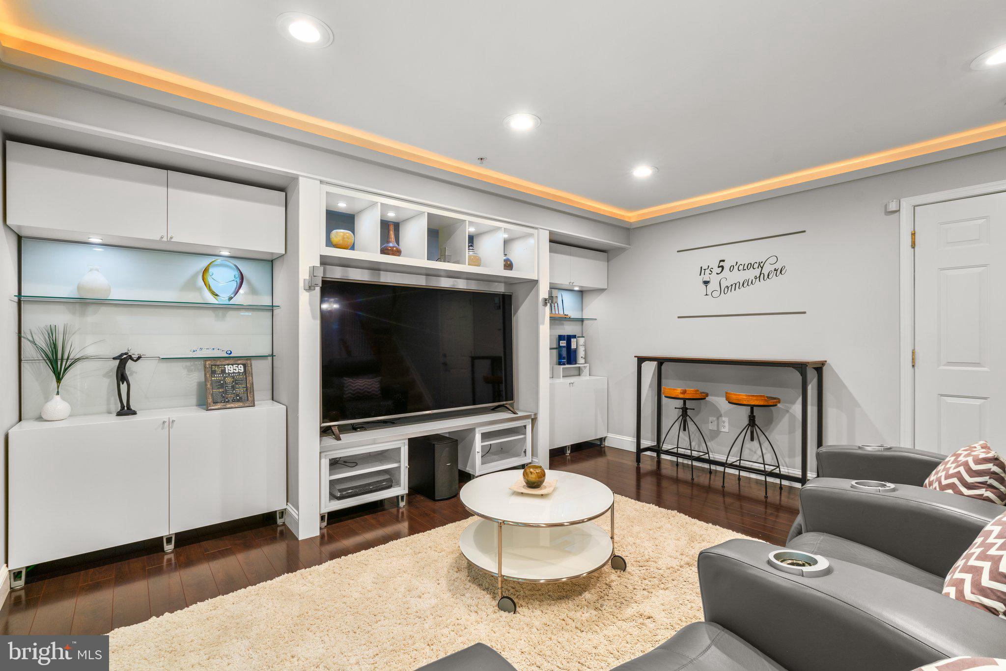 THE OAKS AT WATERS EDGE - Residential