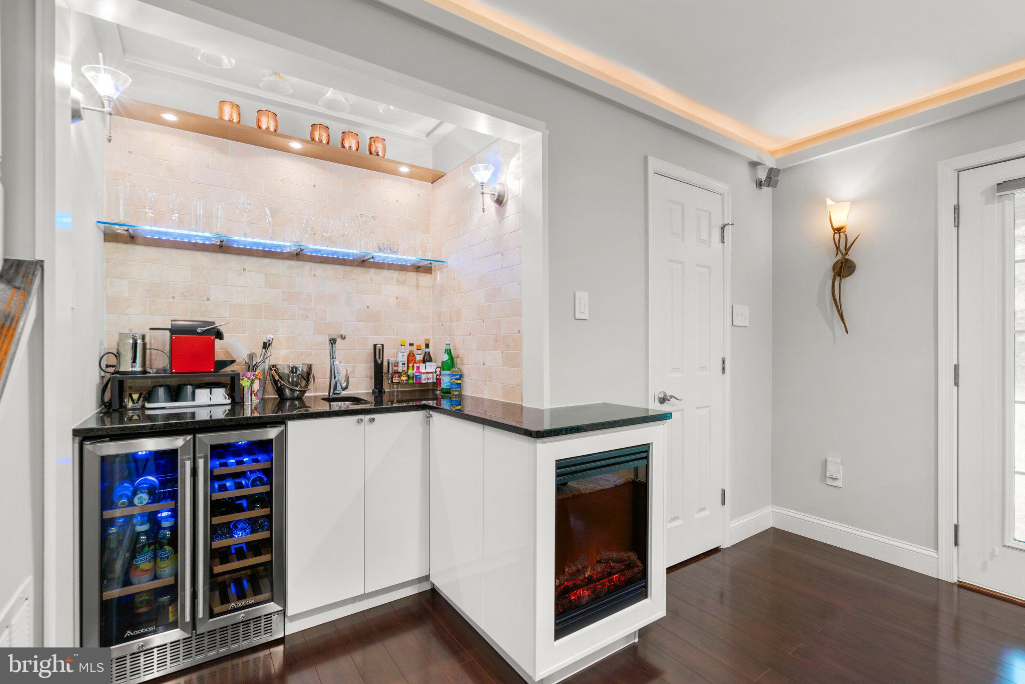 THE OAKS AT WATERS EDGE - Residential