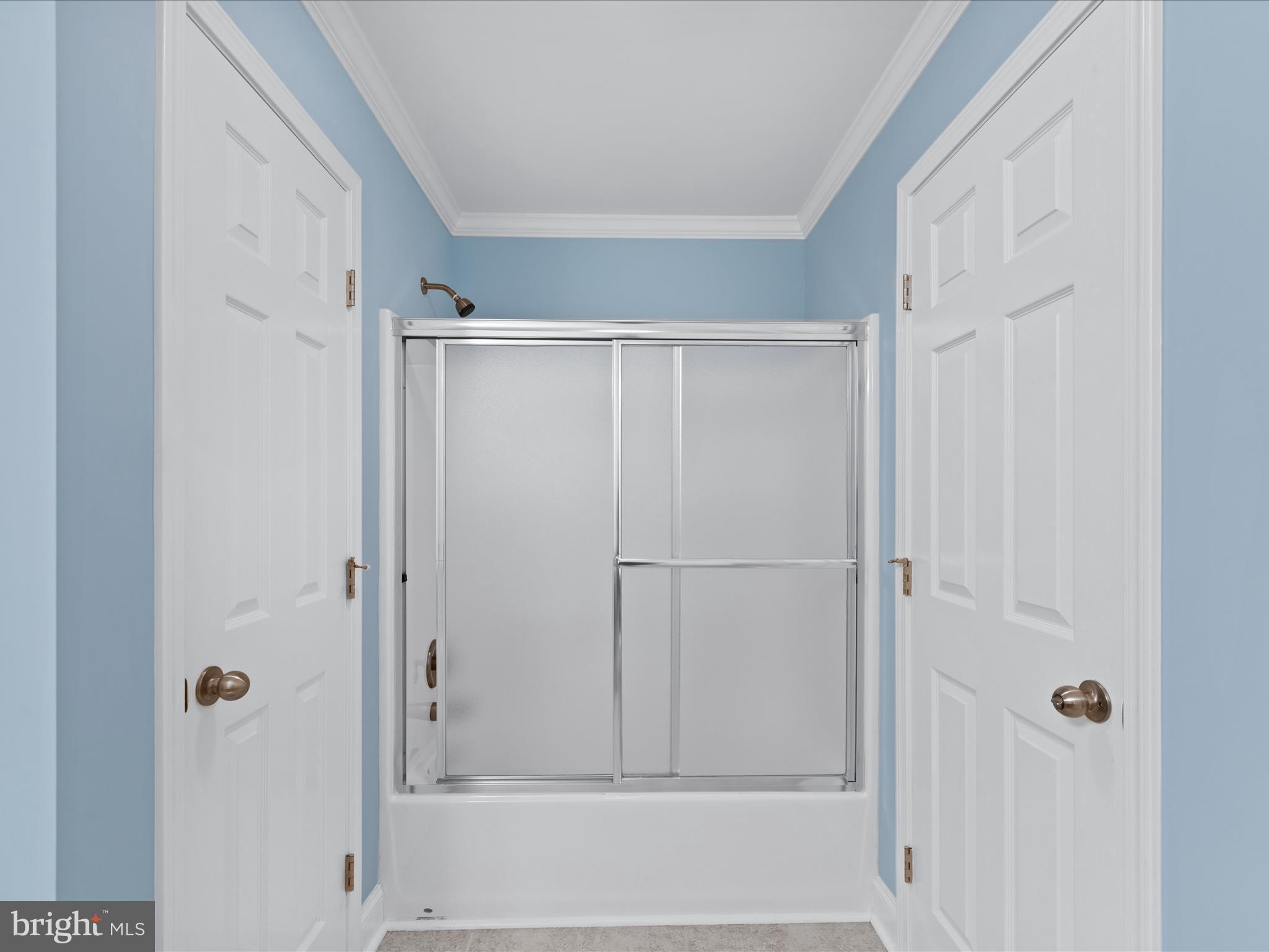 BAYWOOD - Residential