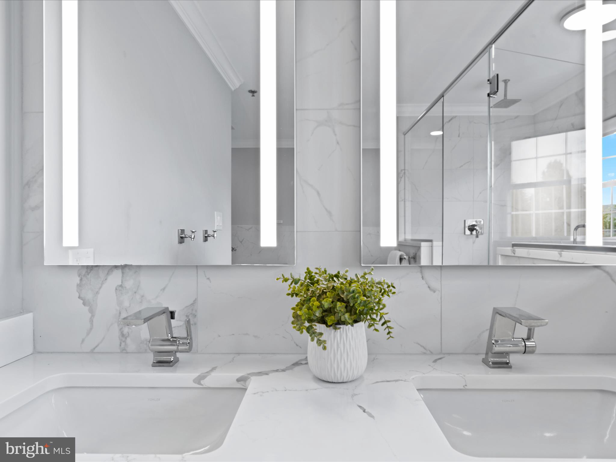 BAYWOOD - Residential