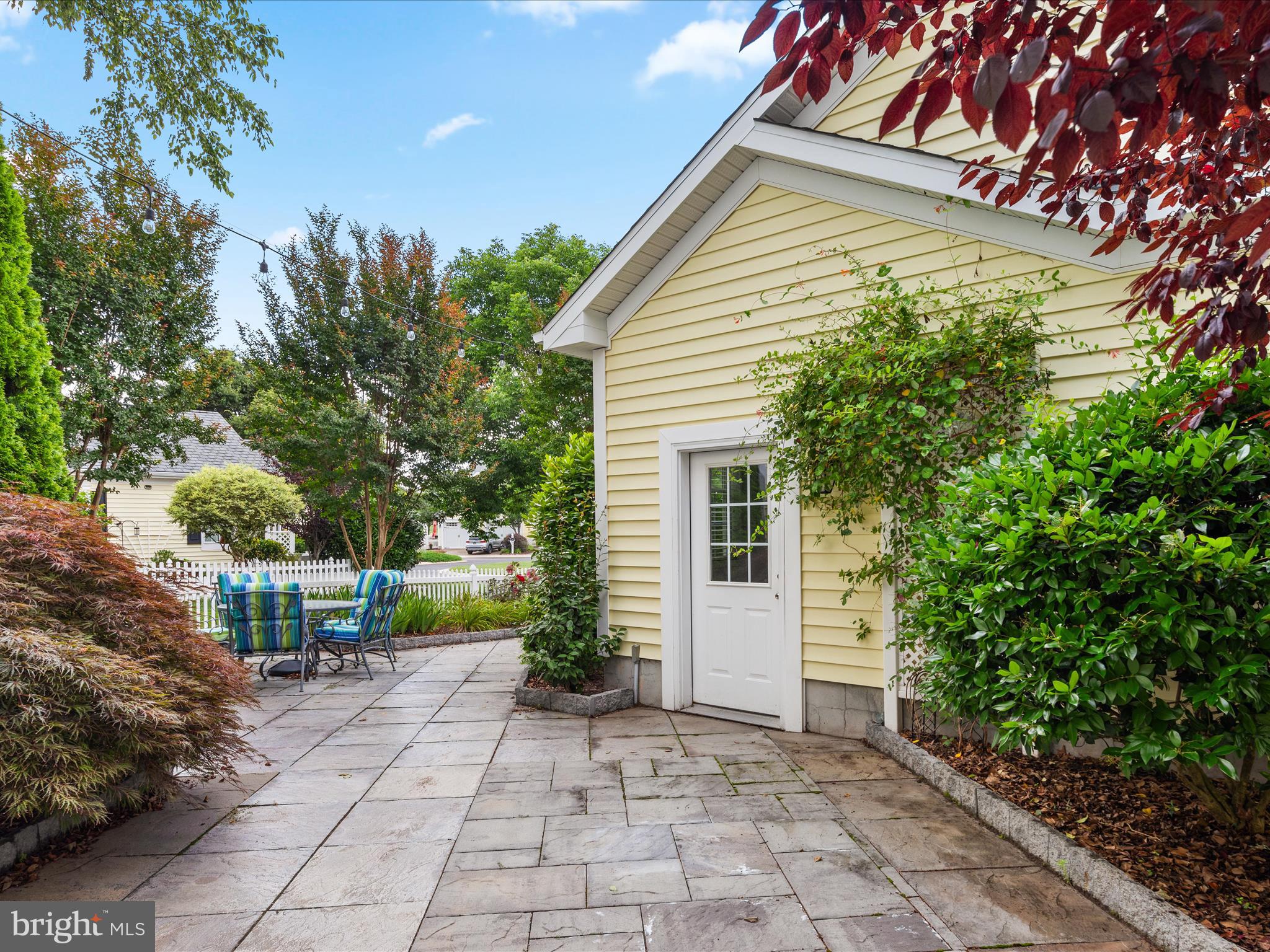 BAYWOOD - Residential