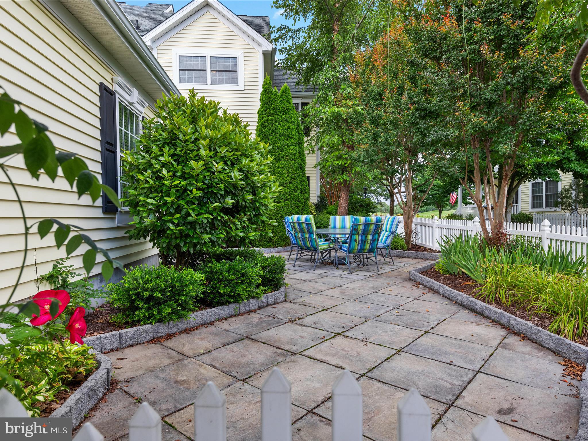 BAYWOOD - Residential