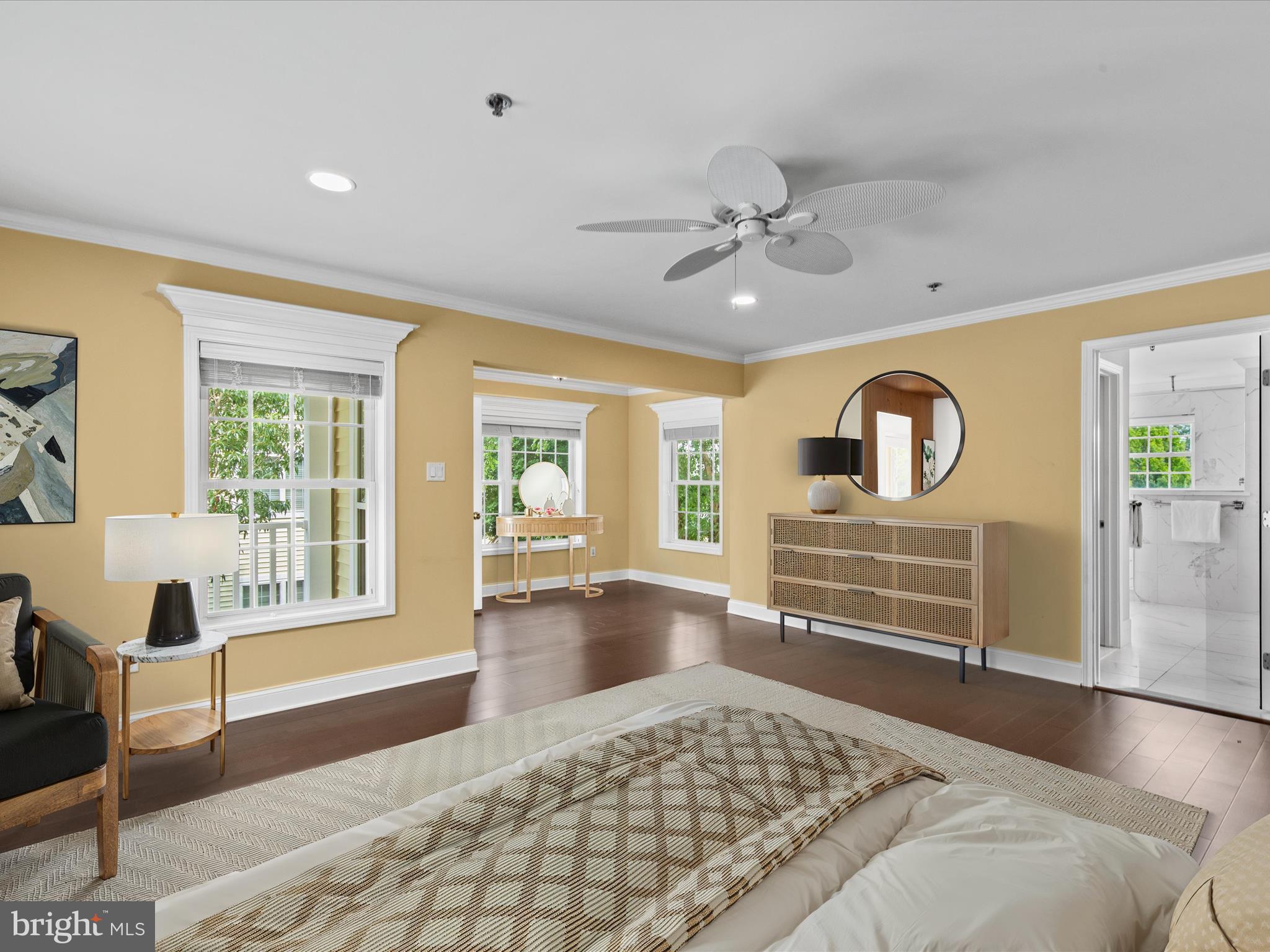 BAYWOOD - Residential