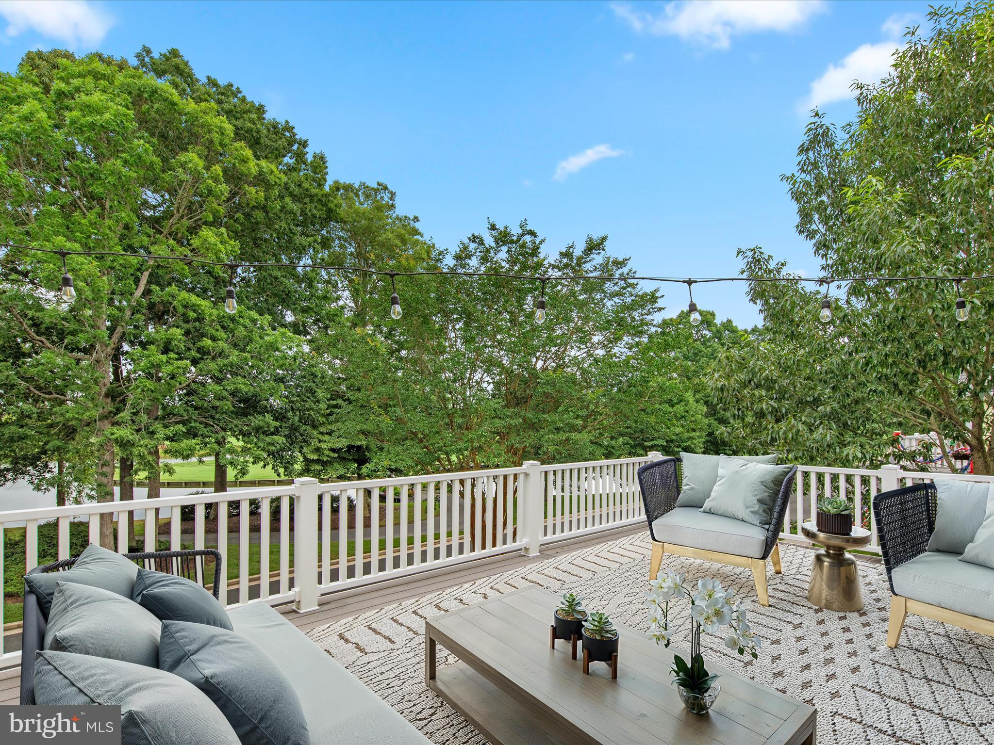 BAYWOOD - Residential