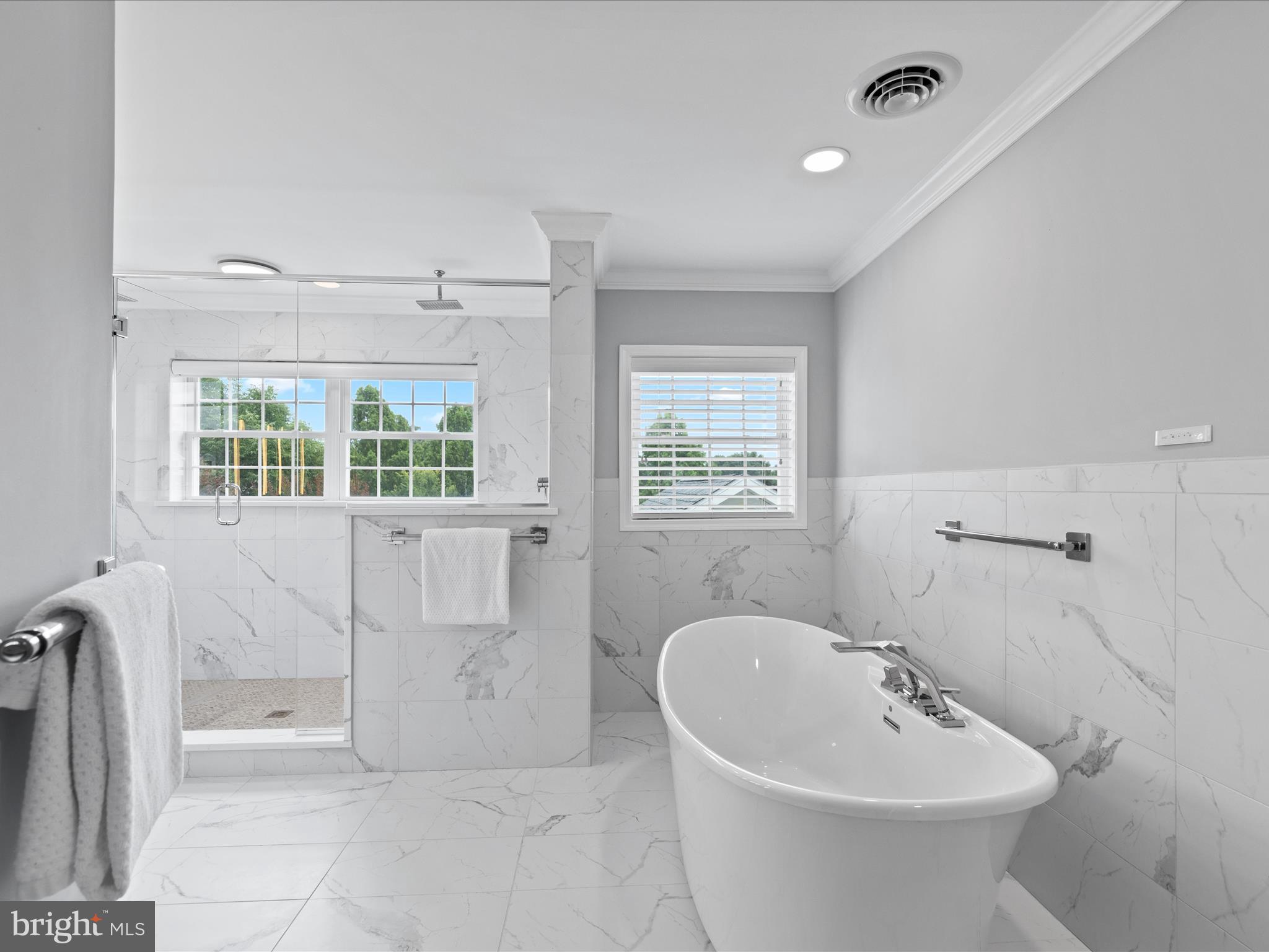 BAYWOOD - Residential