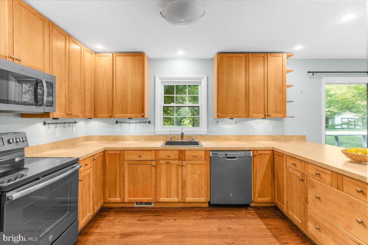 MATAPEAKE ESTATES - Residential