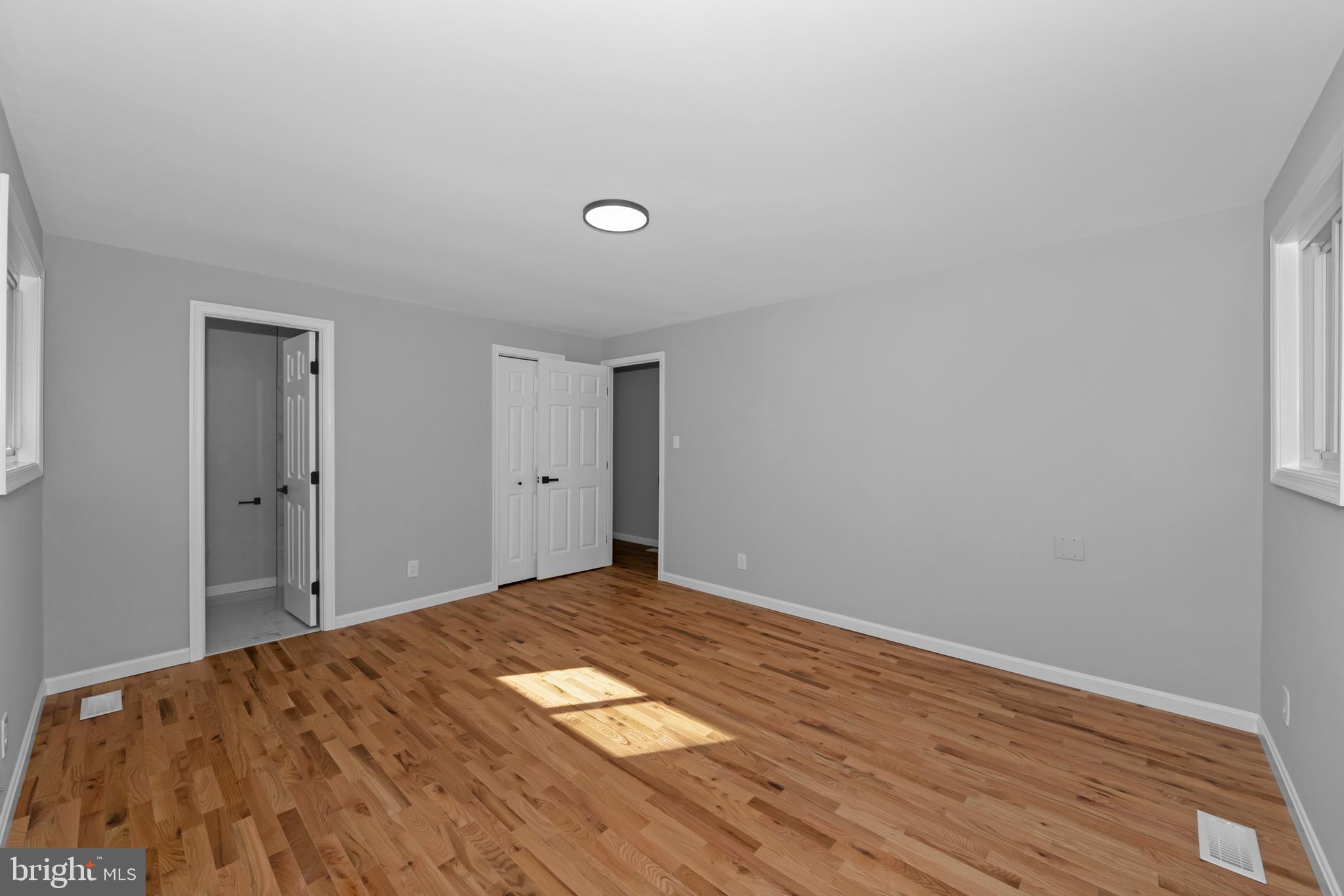 FOREST KNOLLS - Residential