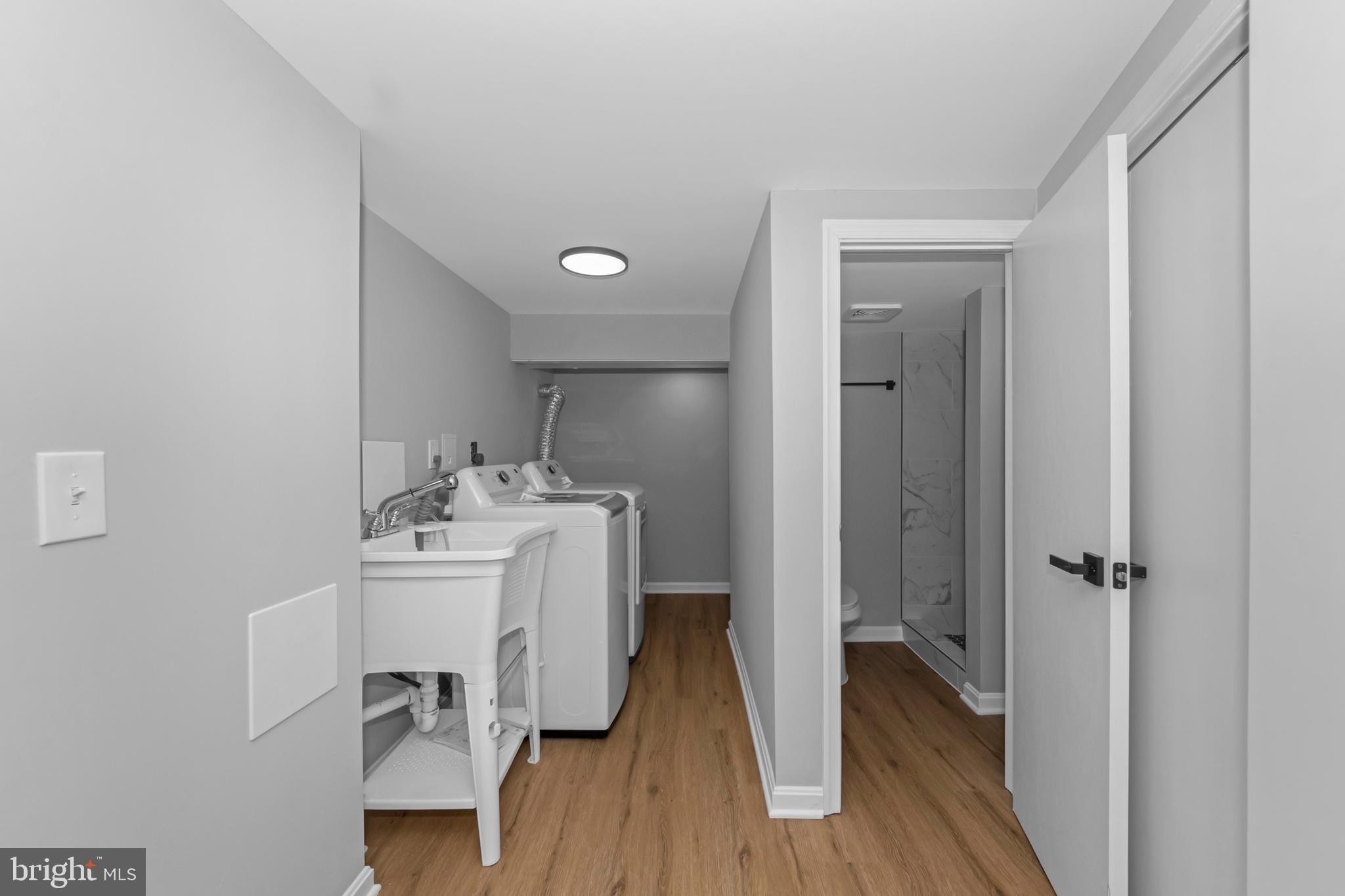 FOREST KNOLLS - Residential