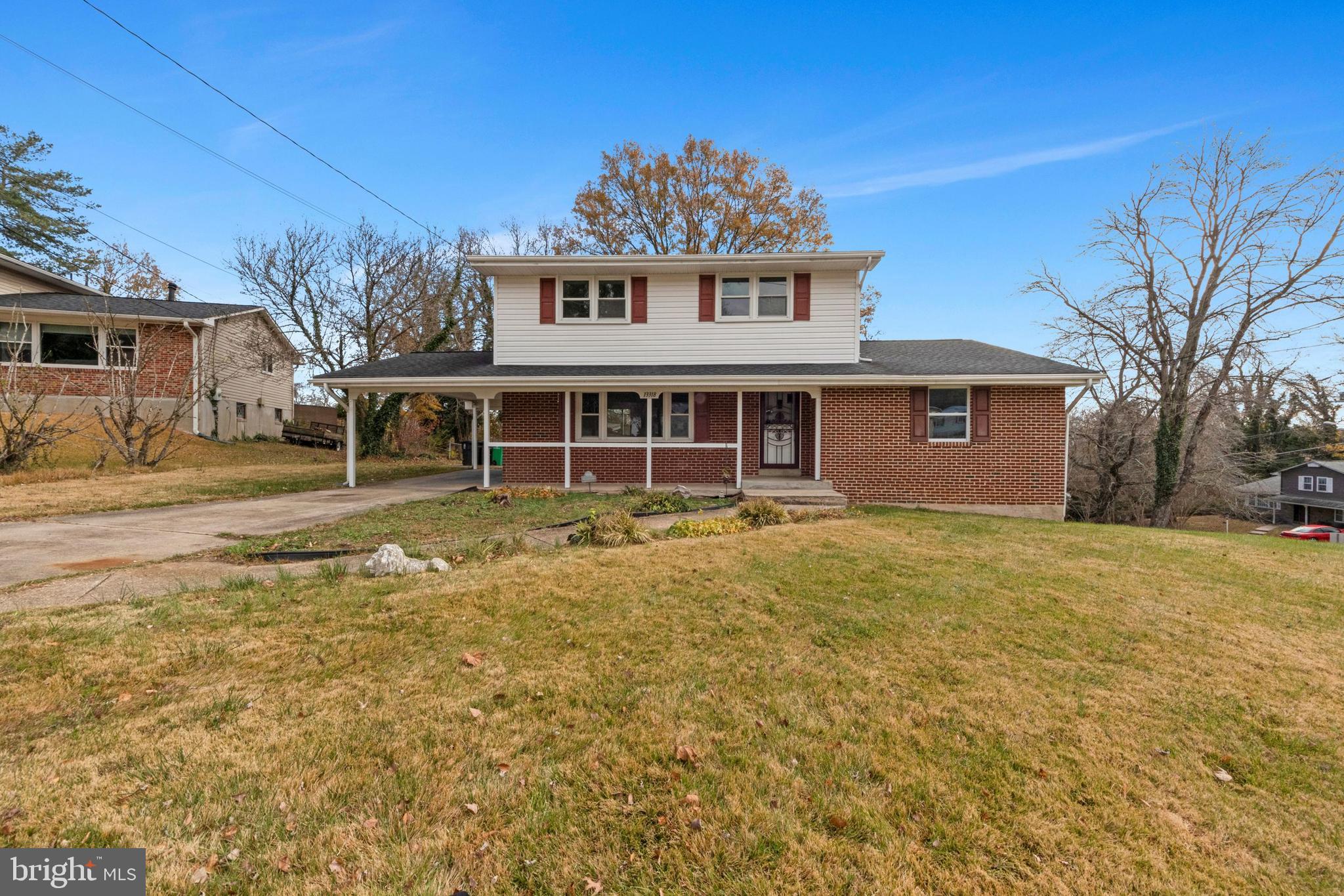 FOREST KNOLLS - Residential