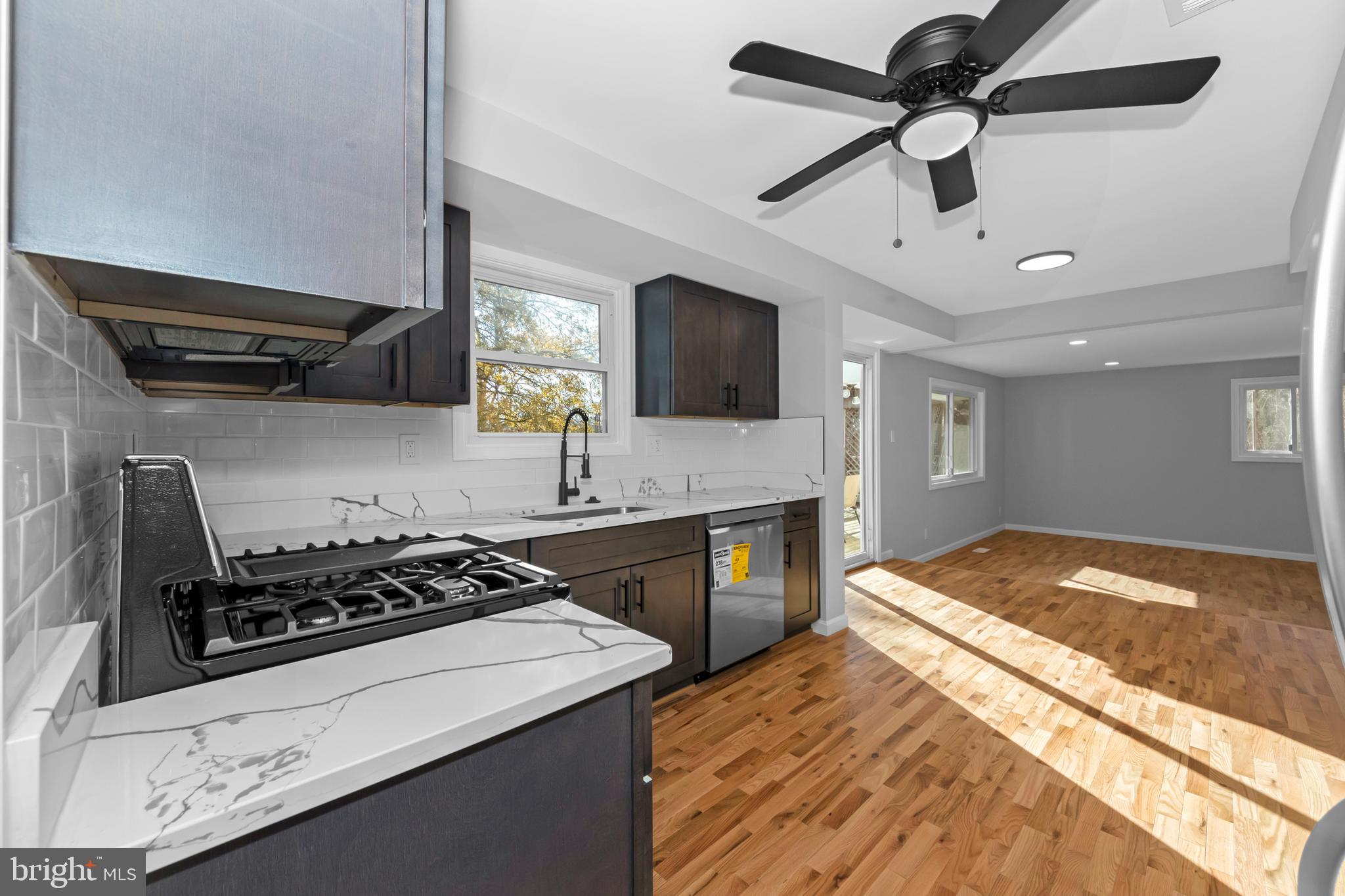 FOREST KNOLLS - Residential