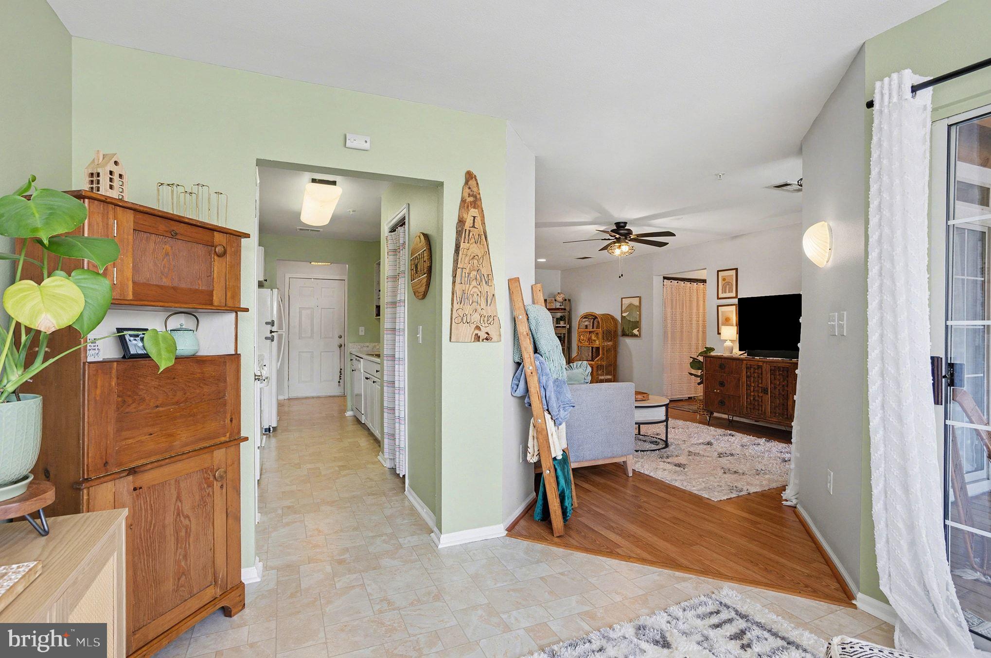 ENGLISH COUNTRY MANOR - Residential