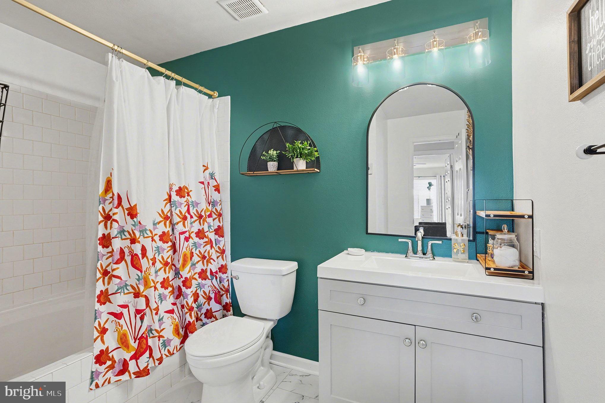 ENGLISH COUNTRY MANOR - Residential