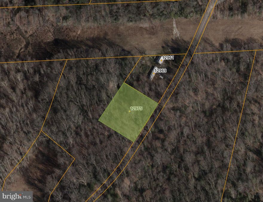 A 1-acre residential building lot with a recorded perc, no HOA, and ready to build. Sewage easement plat and survey are available upon request. Please call for additional information or to schedule a private showing.