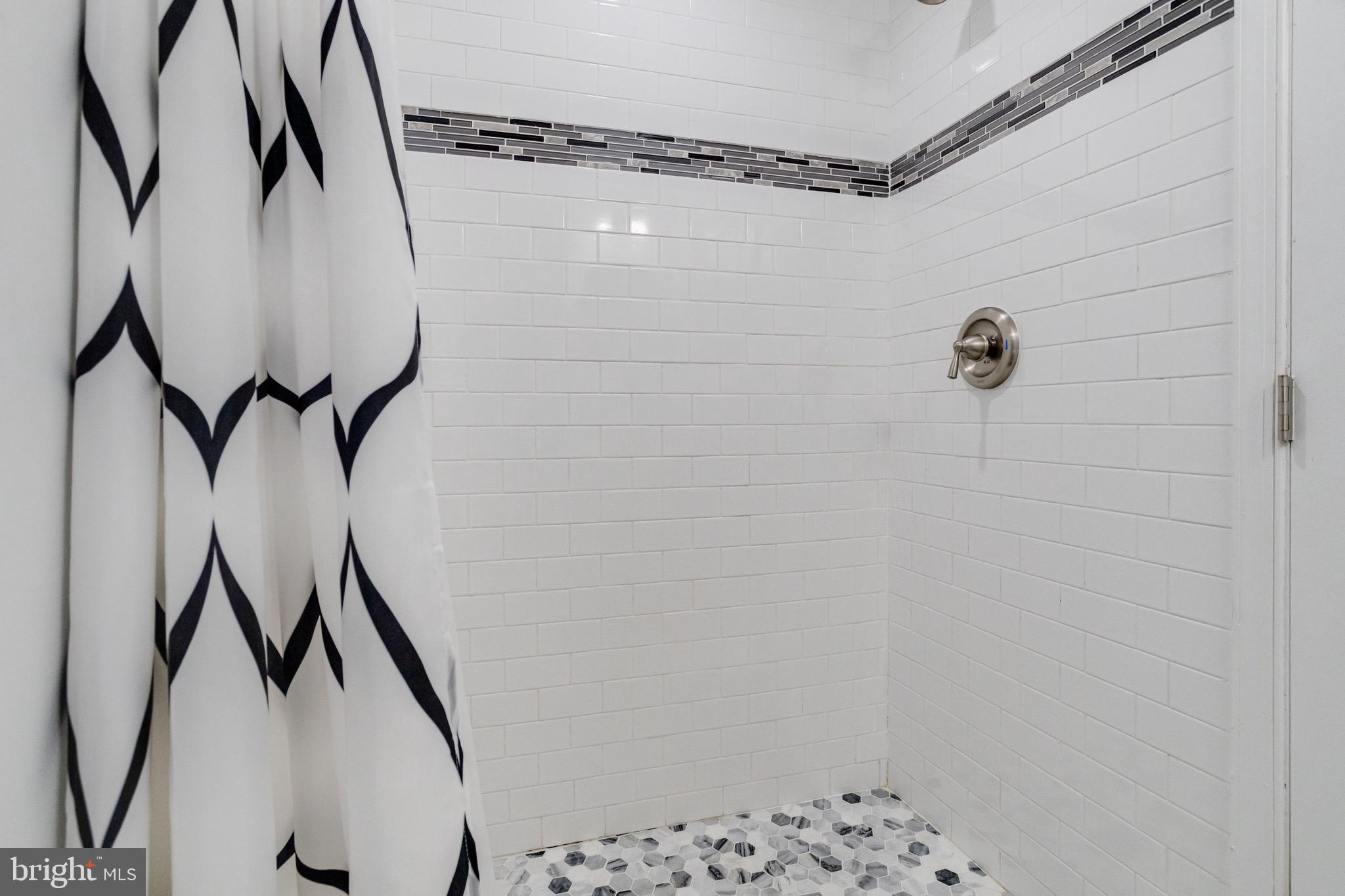 OLIVER - Residential