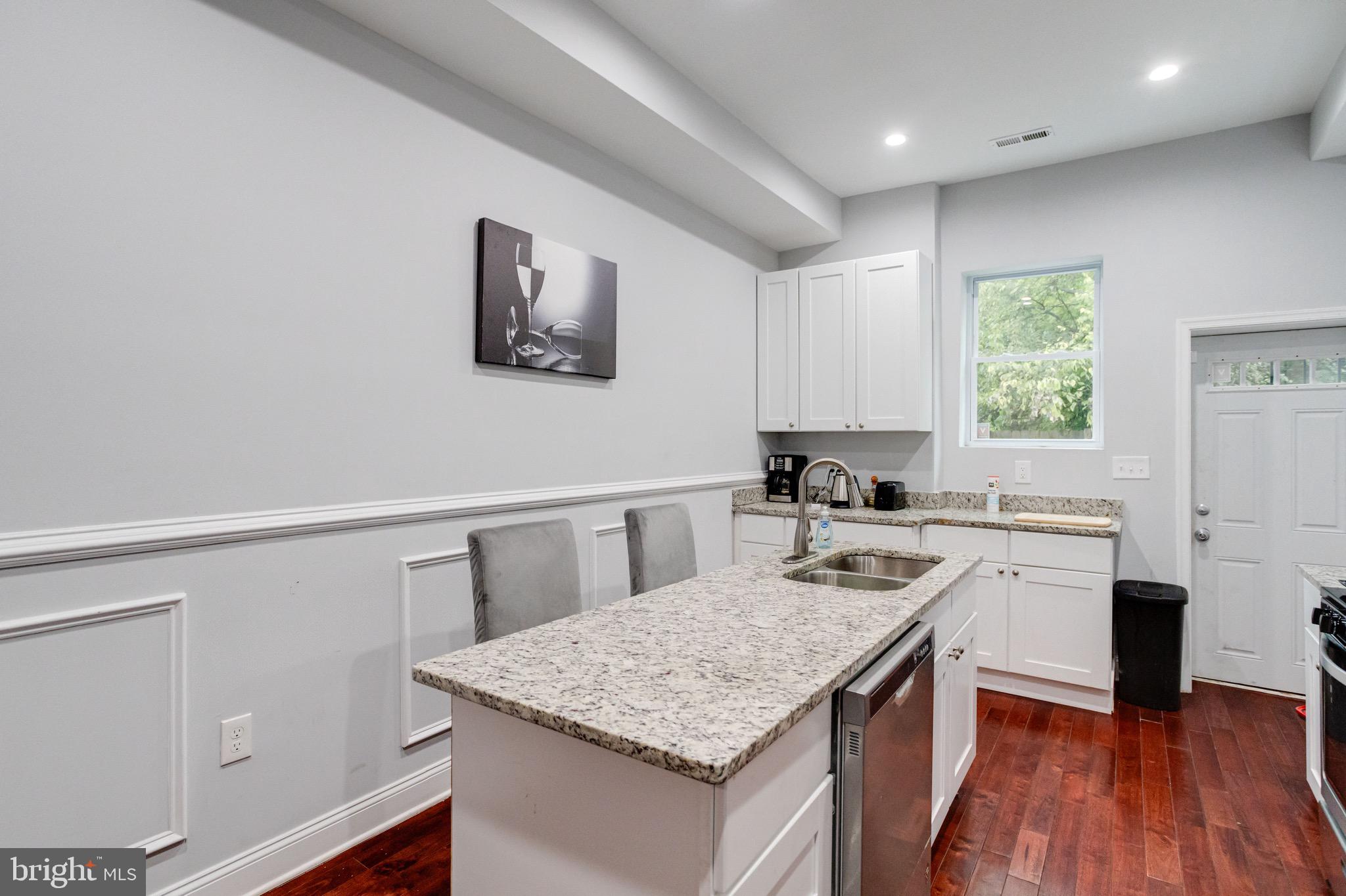 OLIVER - Residential