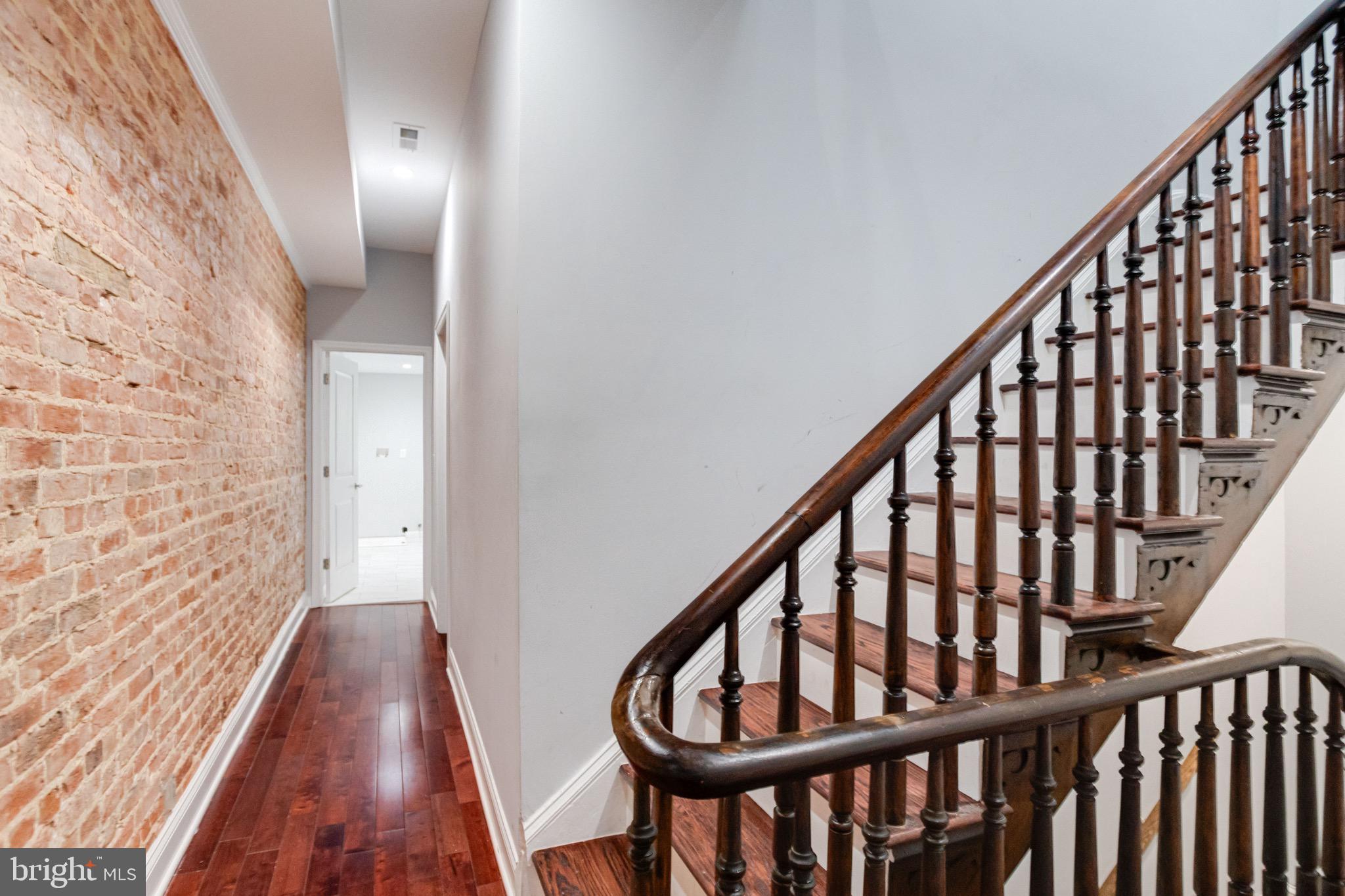 OLIVER - Residential