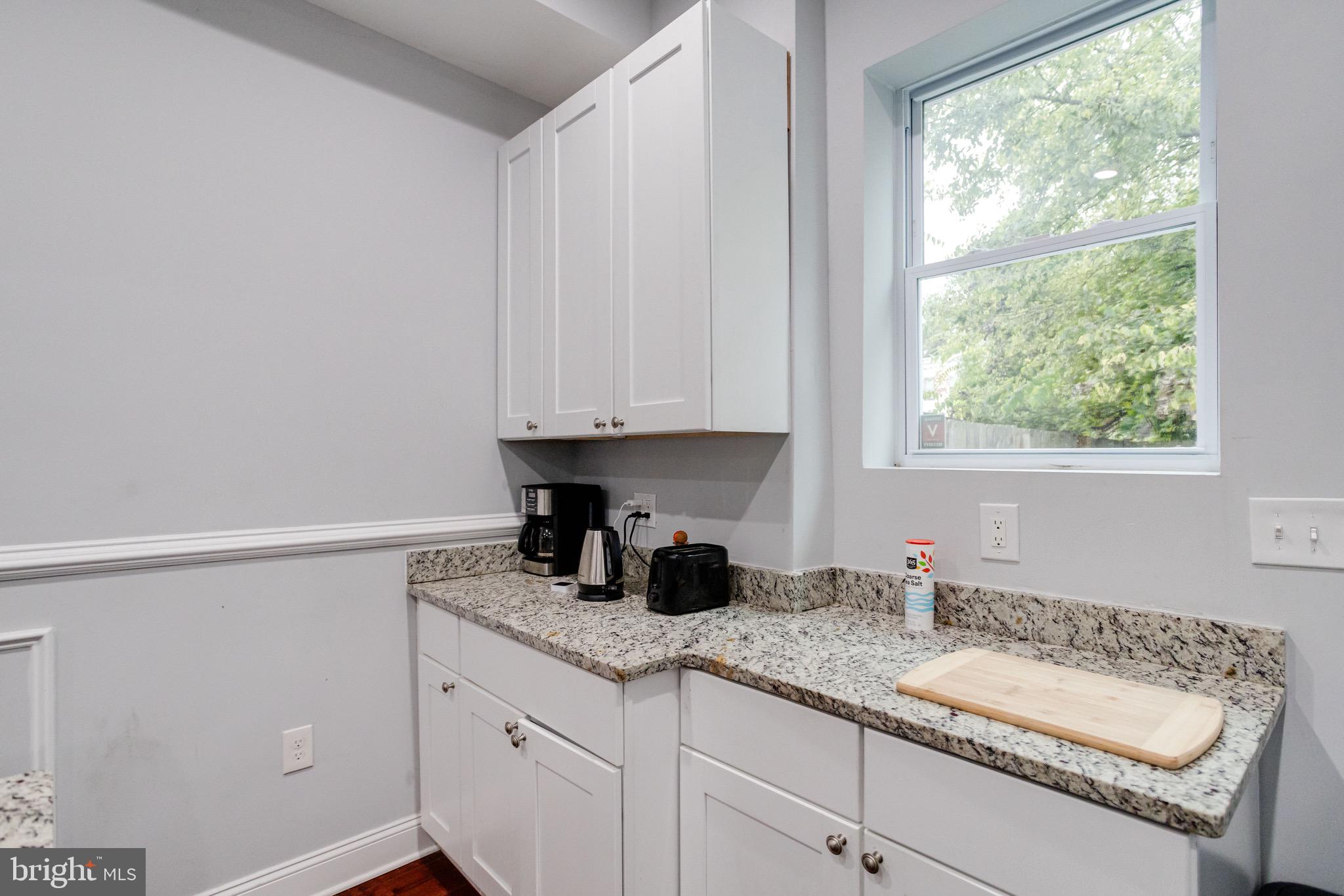 OLIVER - Residential