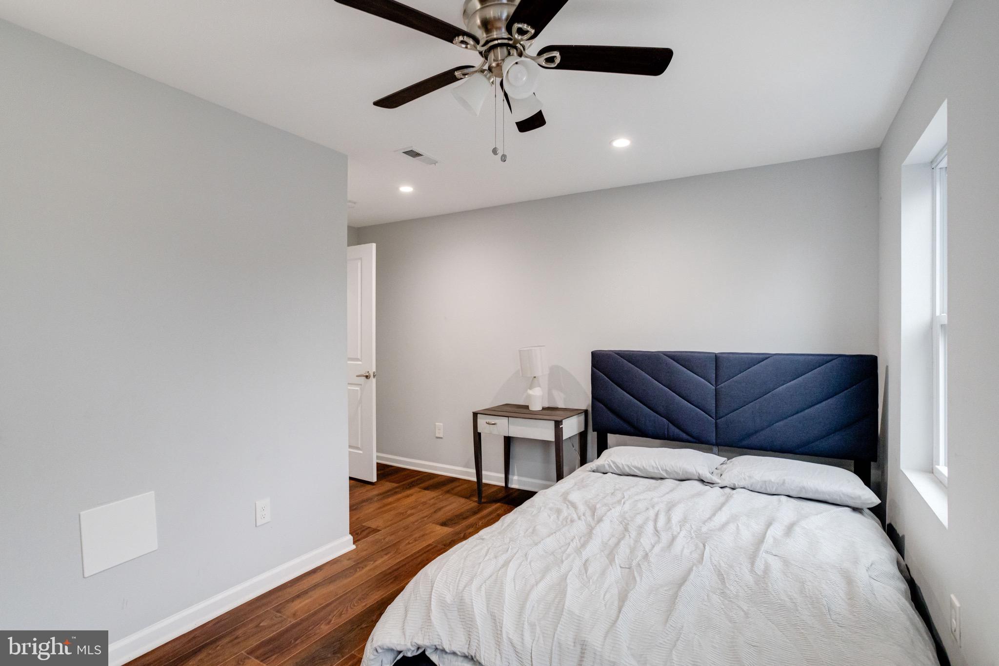 OLIVER - Residential