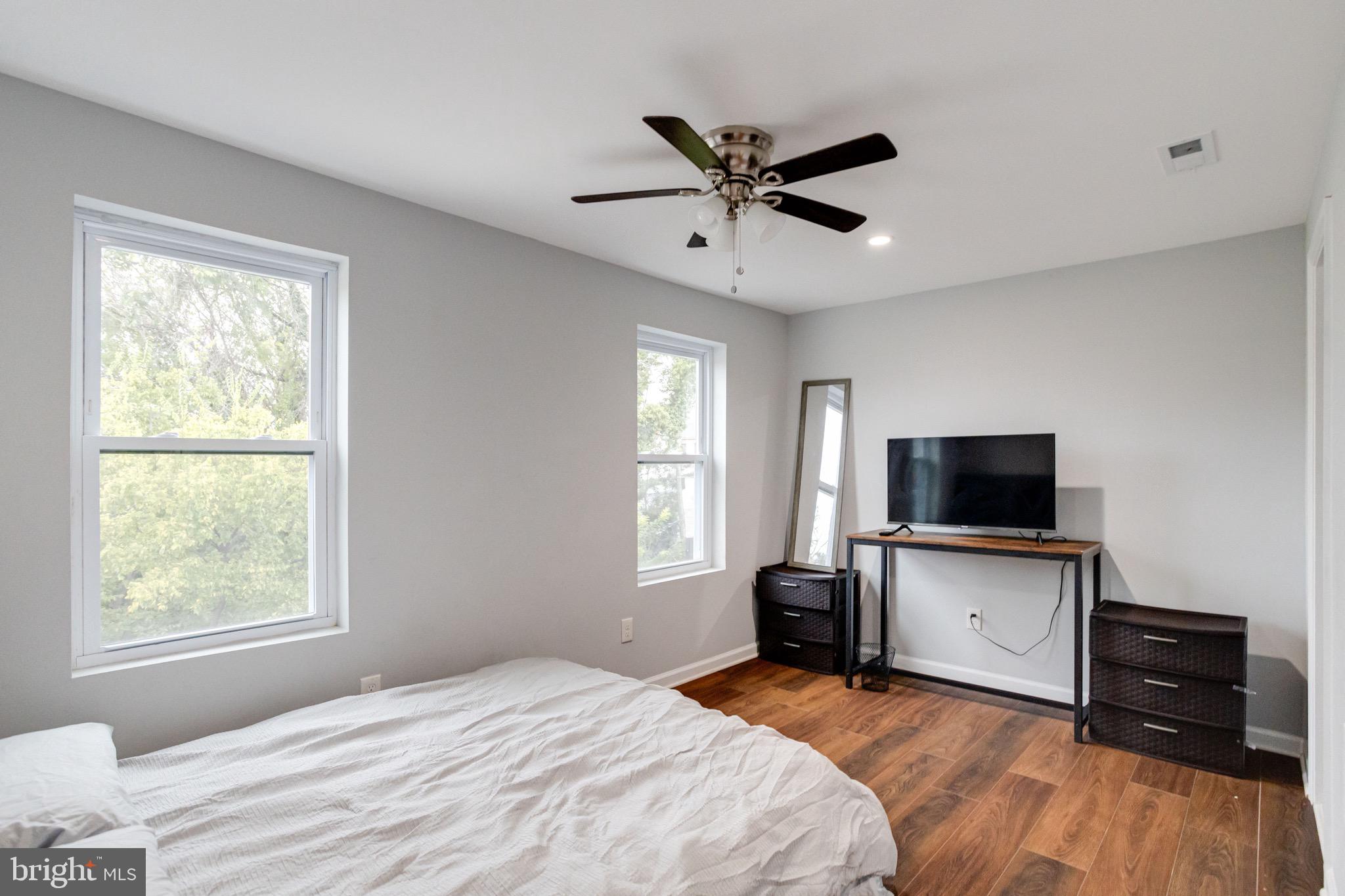 OLIVER - Residential