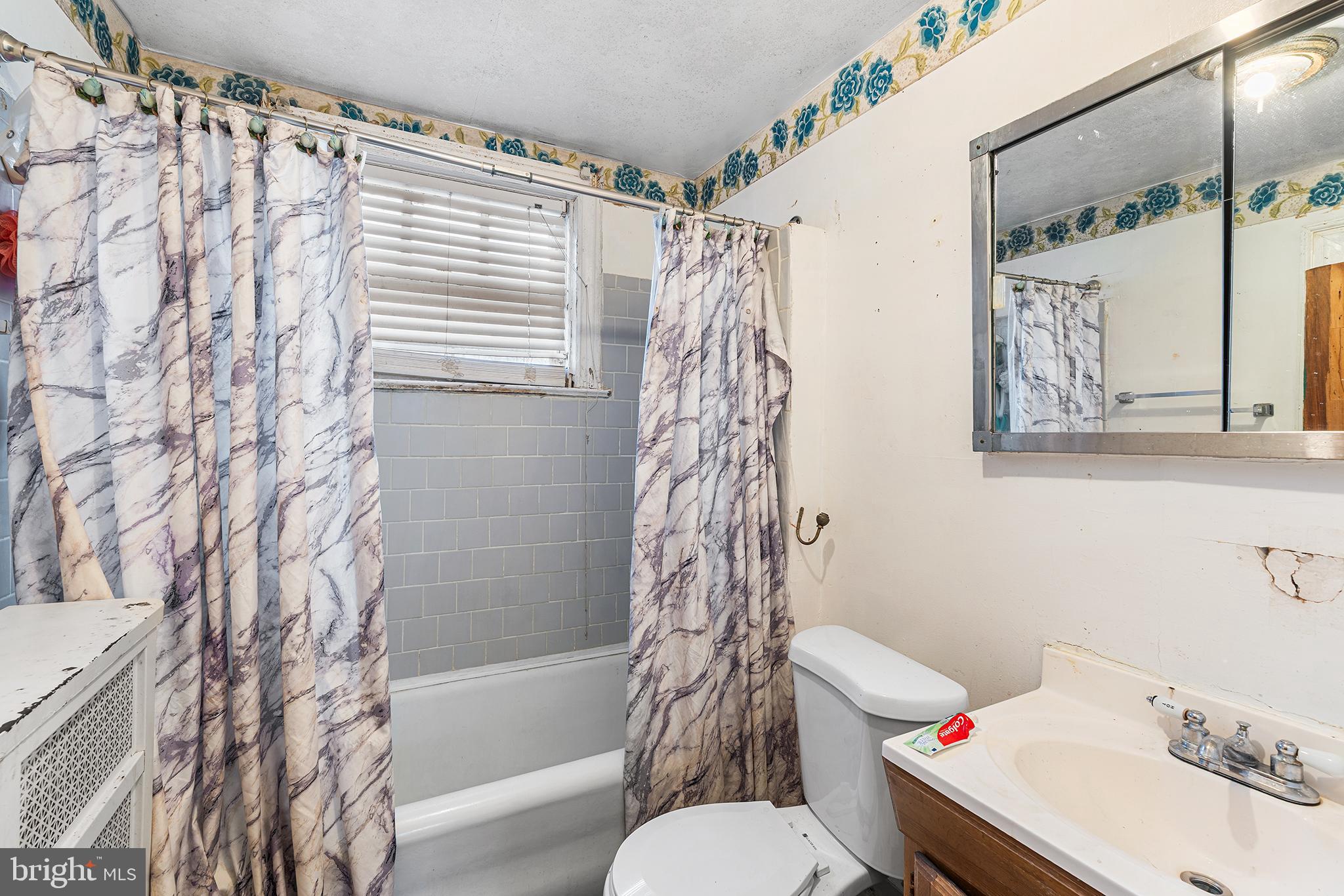 GWYNN OAK - Residential