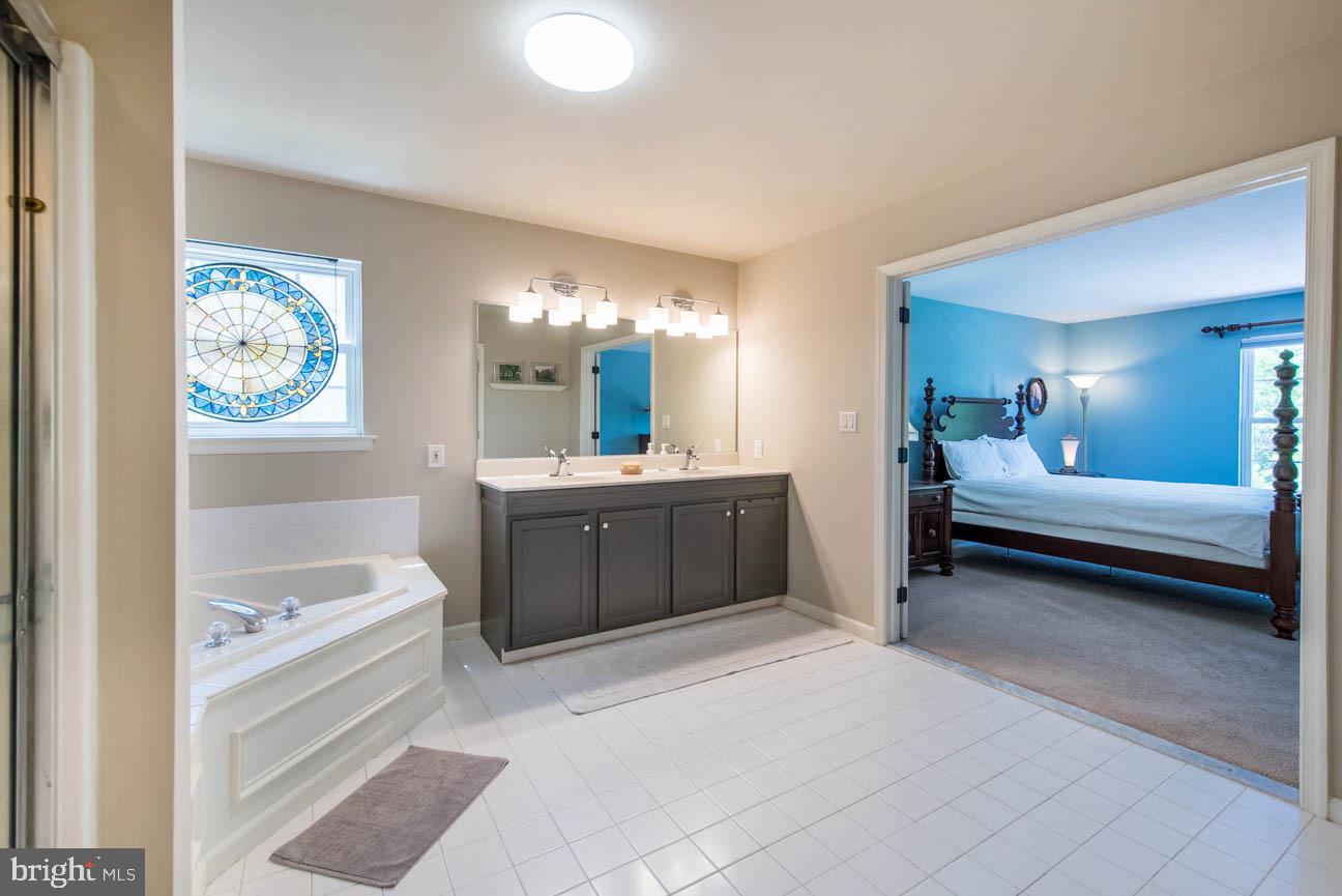 WILTSHIRE AT OXFORD - Residential