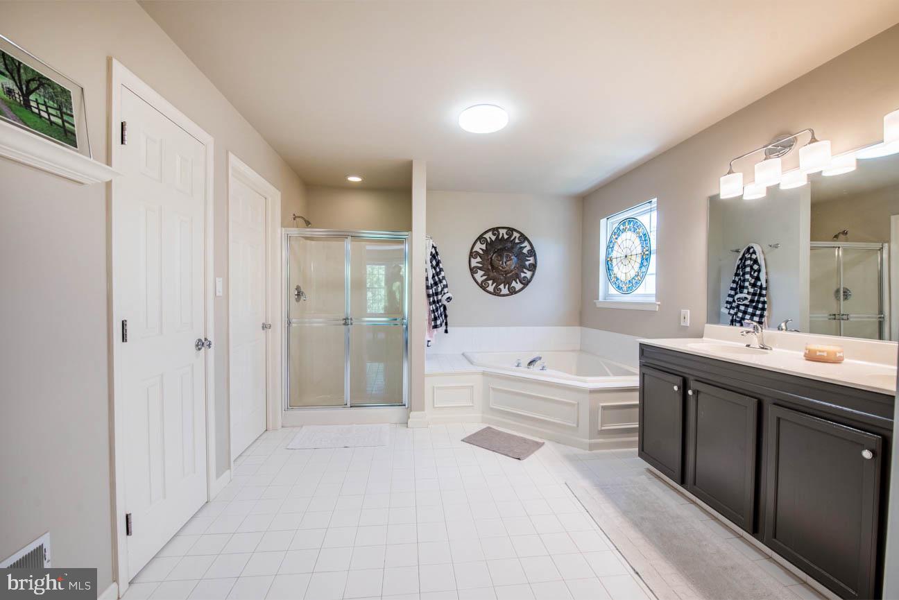 WILTSHIRE AT OXFORD - Residential