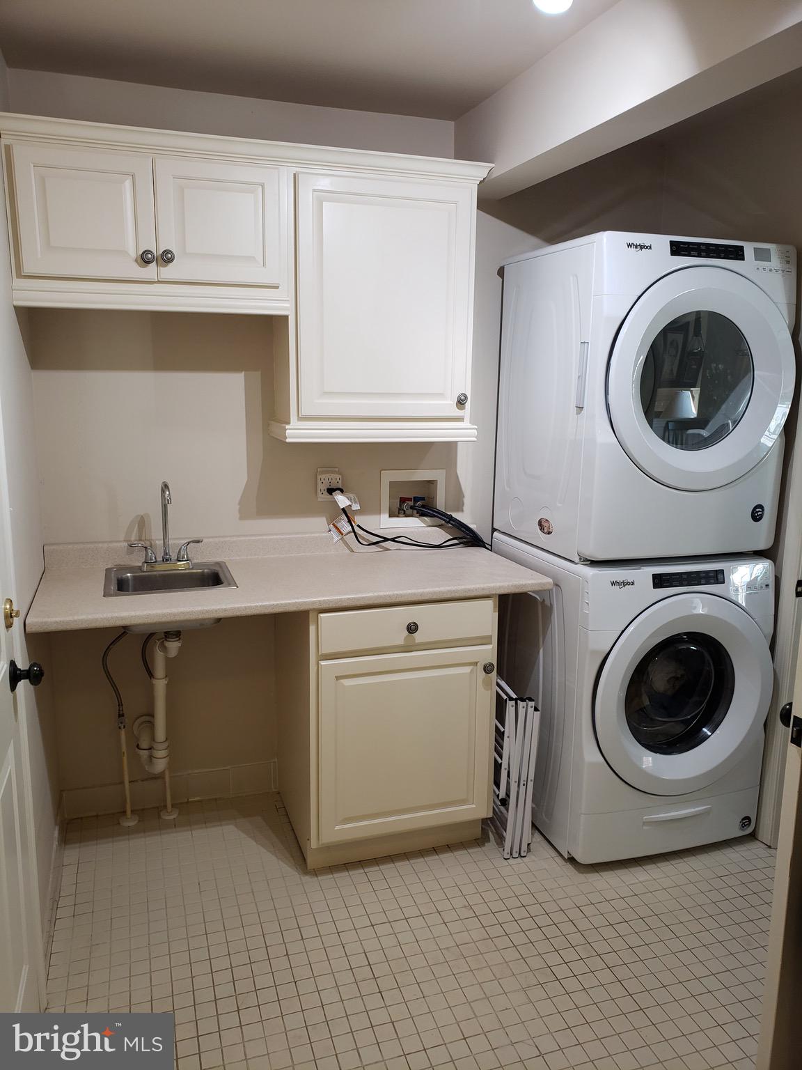 WILTSHIRE AT OXFORD - Residential