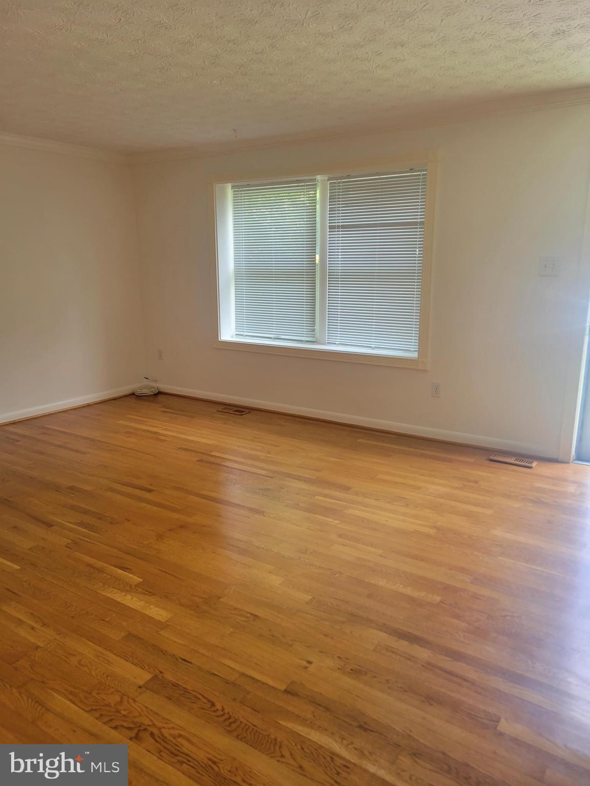 OLNEY OAKS - Residential Lease