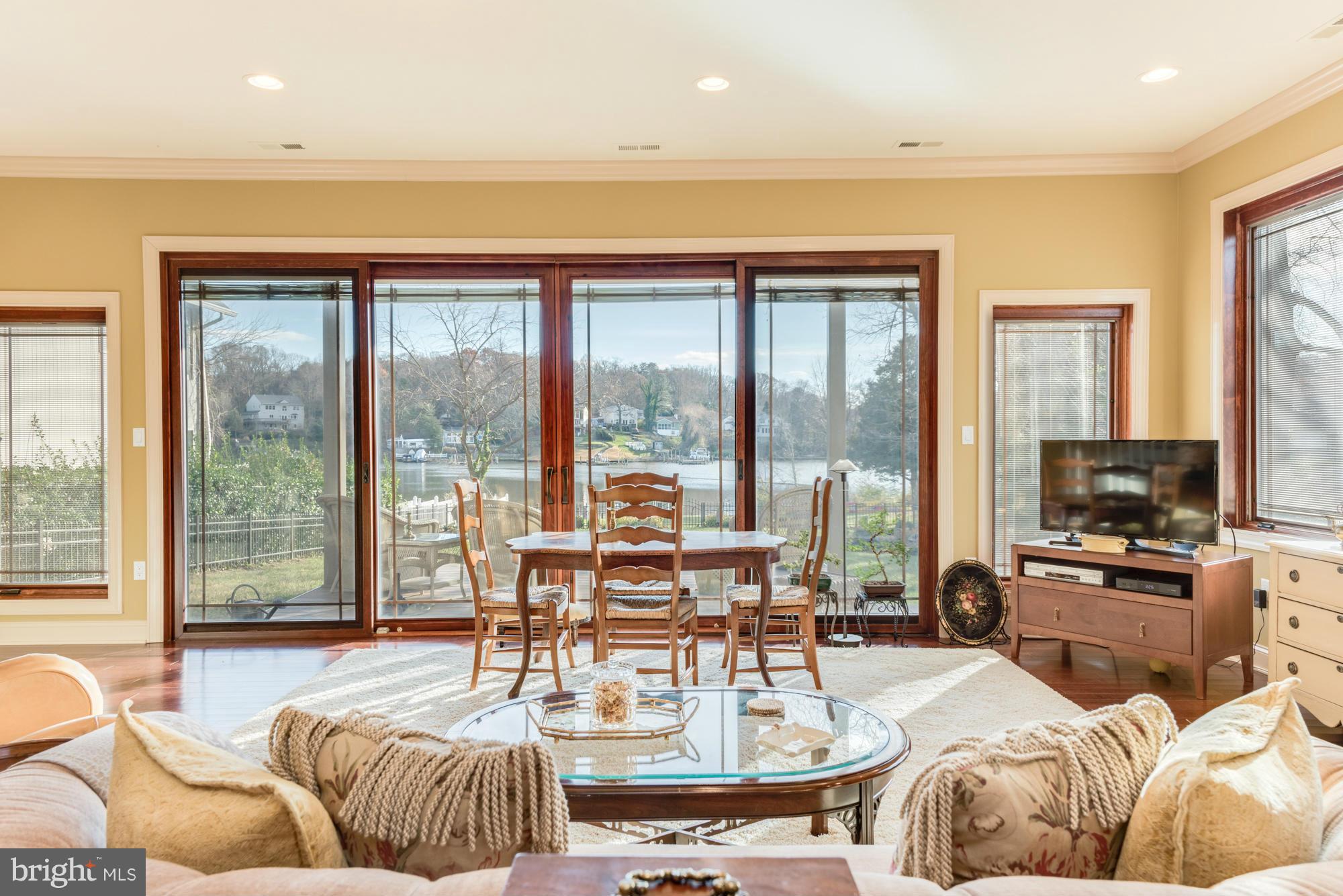 POPLAR RIDGE - Residential