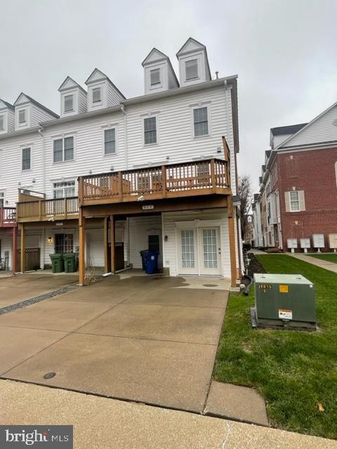 CAMDEN CROSSING - Residential