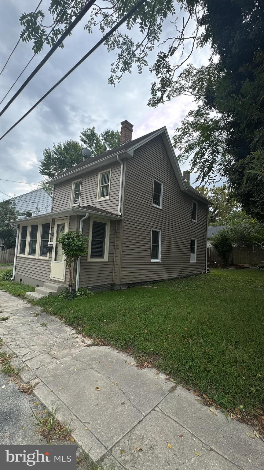 600 CEDAR STREET