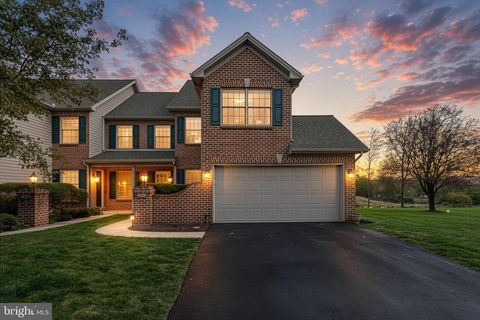 Photo of 2199 Gleim Court, ENOLA, PA 17025 (MLS # PACB2048166) Photo of 2199 Gleim Court, ENOLA, PA 17025 (MLS # PACB2048166)