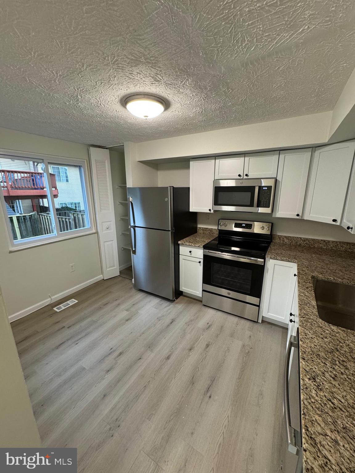 FAIRLAND - Residential