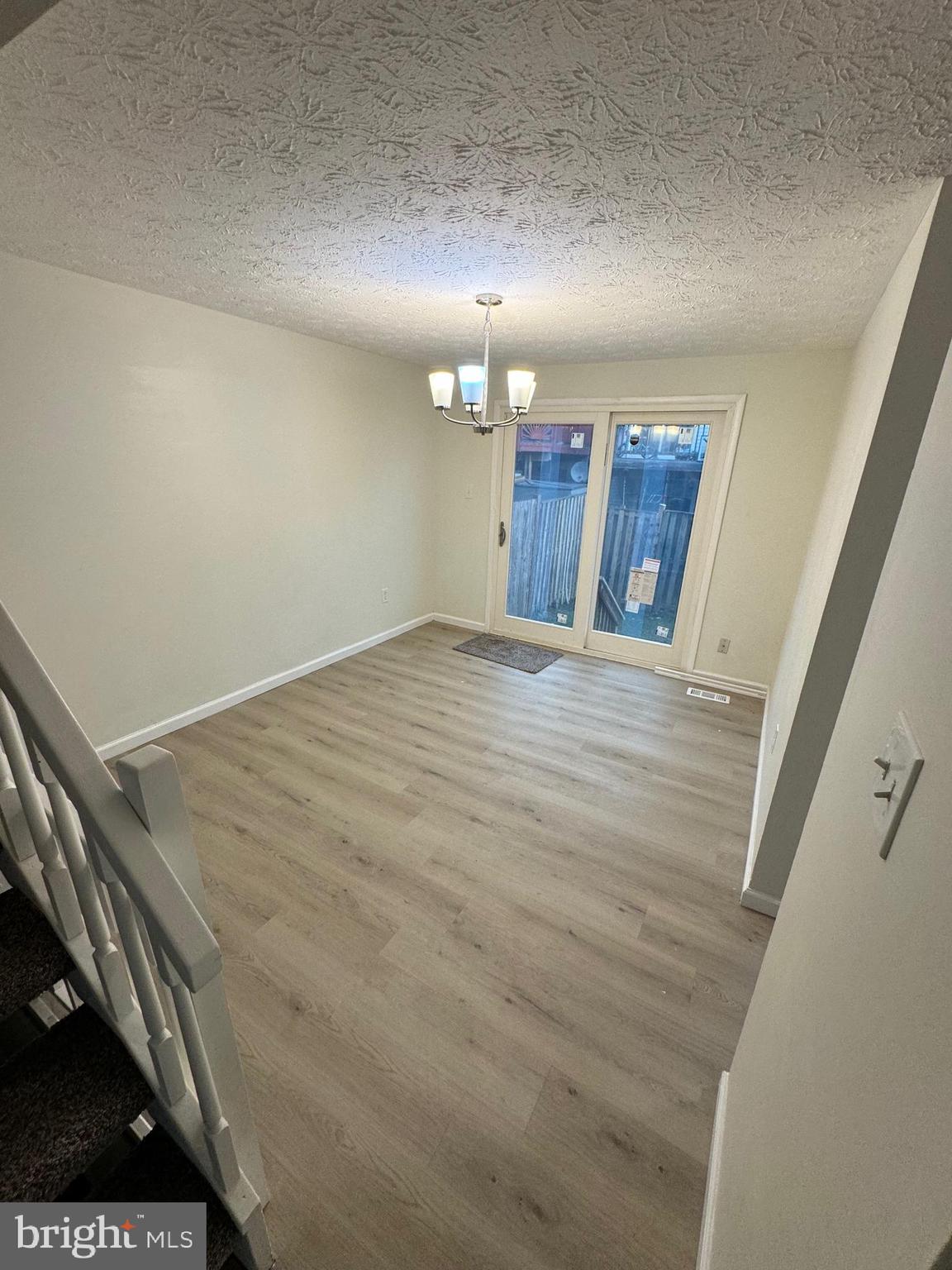 FAIRLAND - Residential