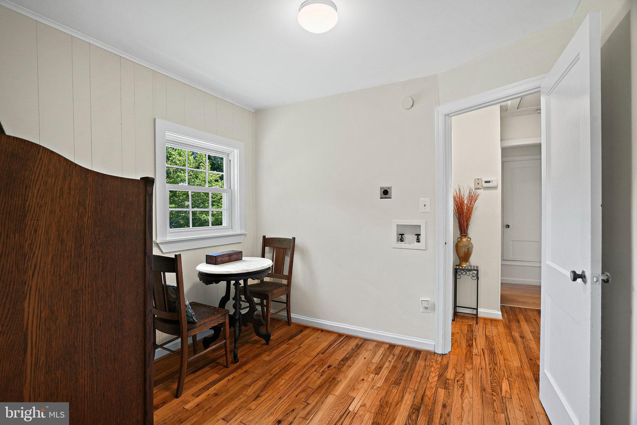 VEIRS MILL VILLAGE - Residential