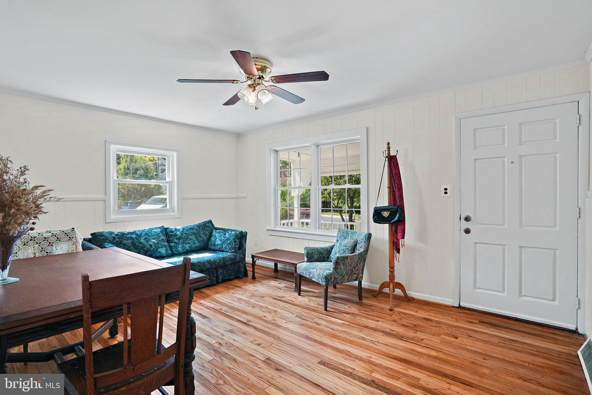 VEIRS MILL VILLAGE - Residential