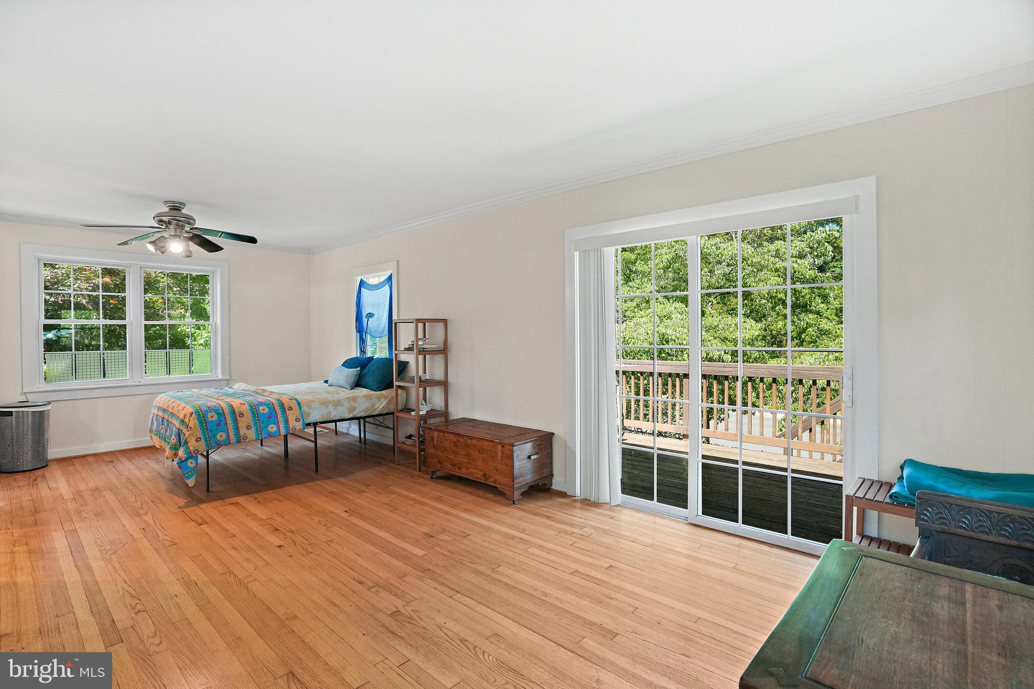 VEIRS MILL VILLAGE - Residential