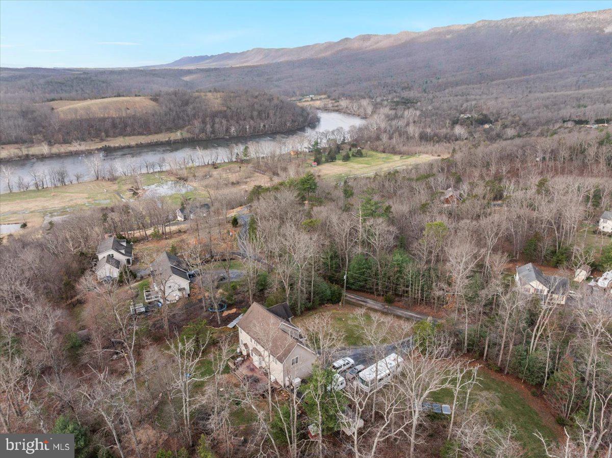 THUNDERBIRD RANCH - Residential