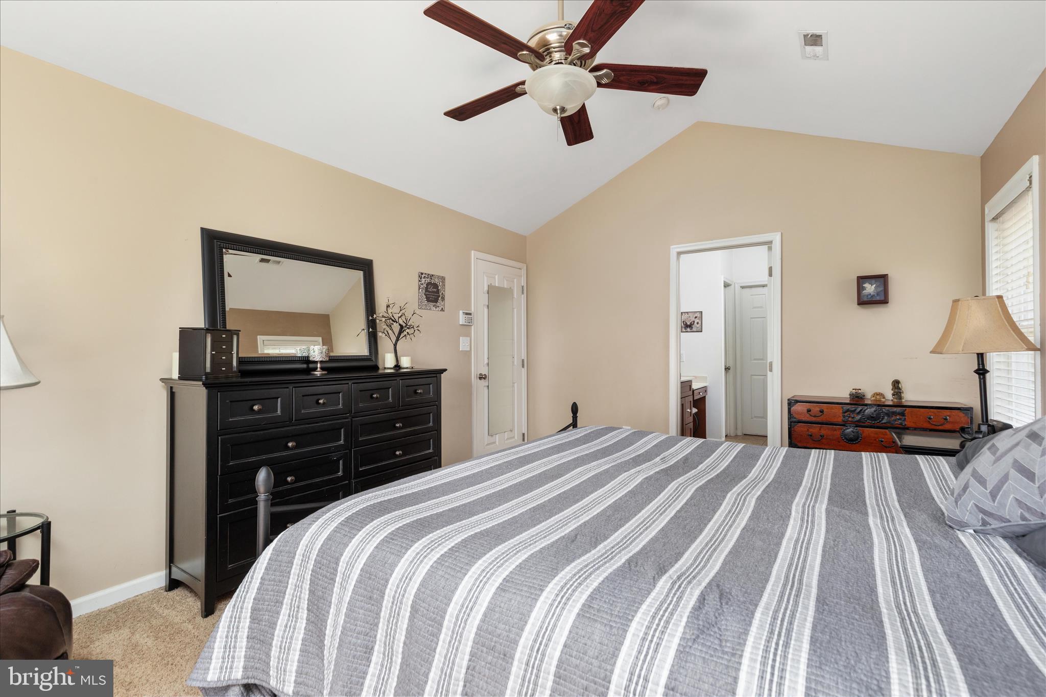 THUNDERBIRD RANCH - Residential