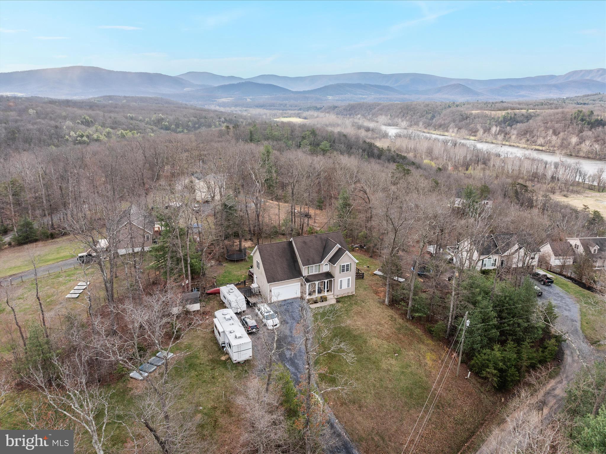 THUNDERBIRD RANCH - Residential