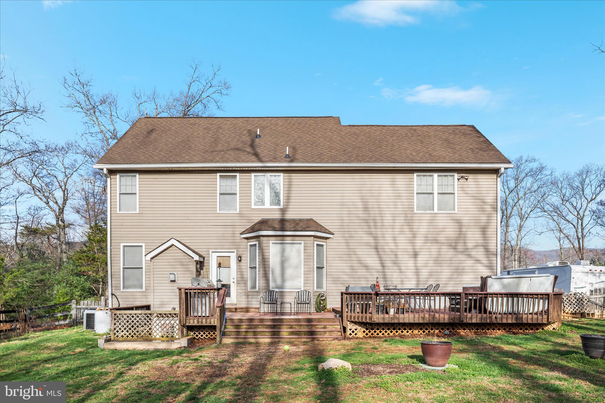 THUNDERBIRD RANCH - Residential