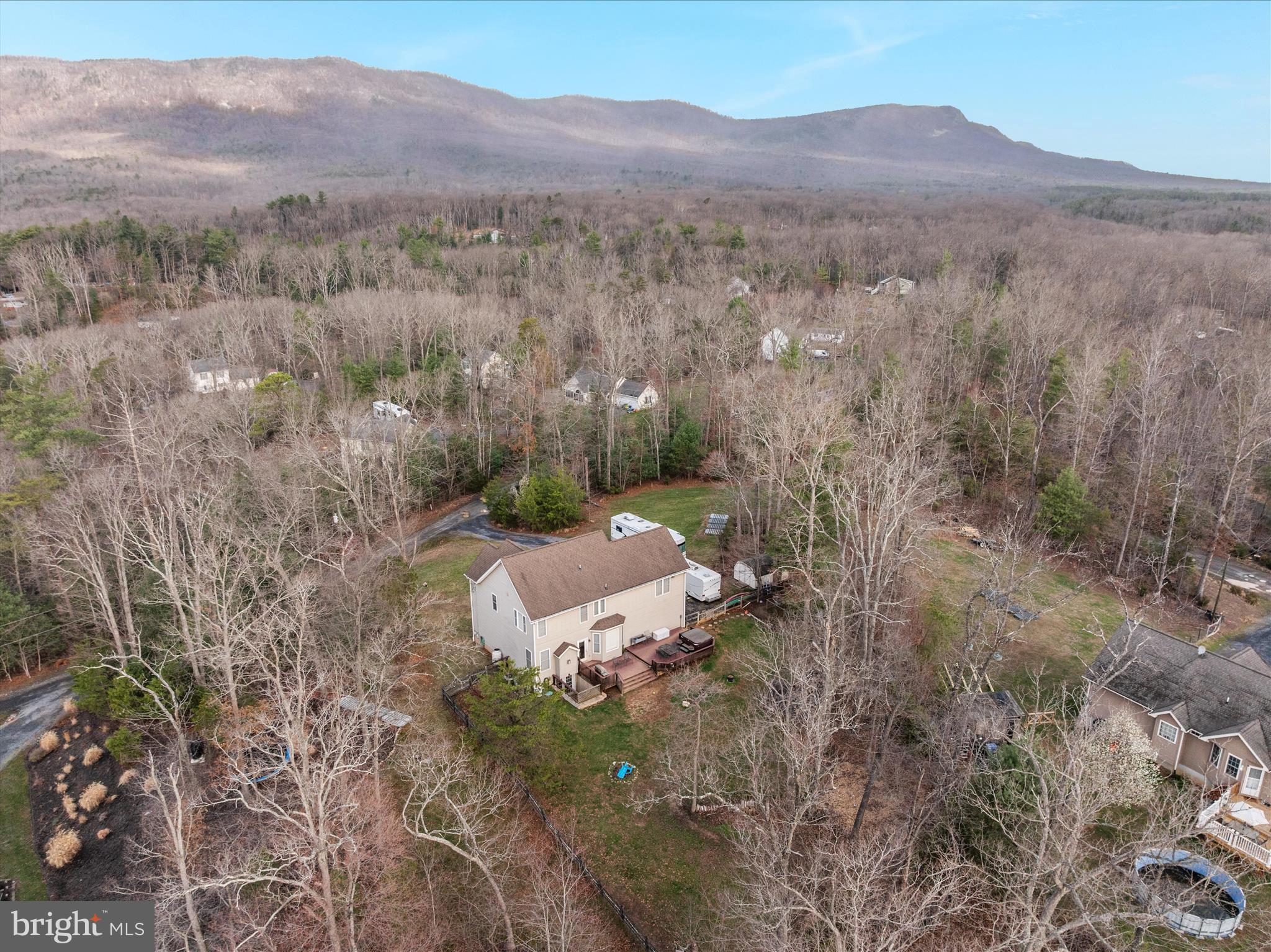THUNDERBIRD RANCH - Residential