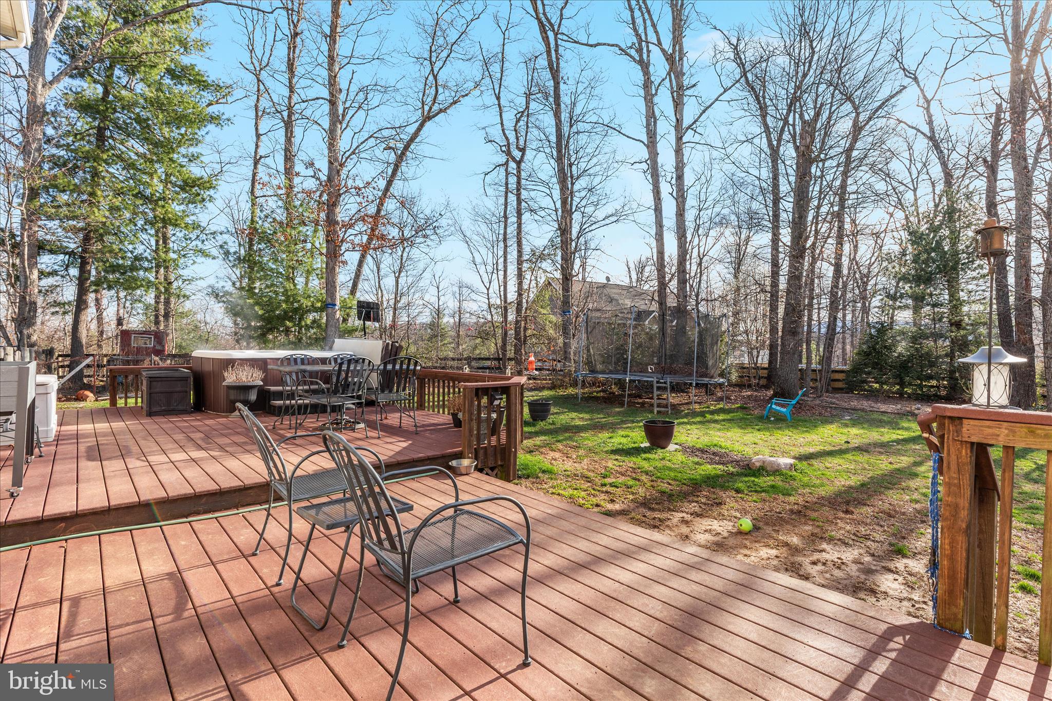 THUNDERBIRD RANCH - Residential