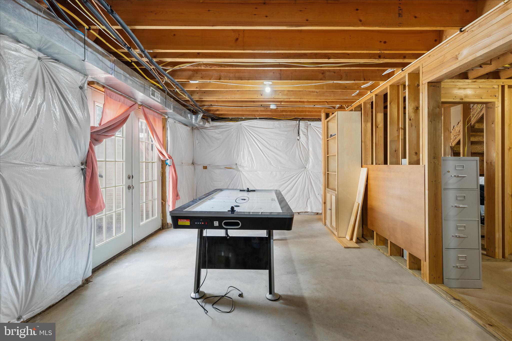 THUNDERBIRD RANCH - Residential