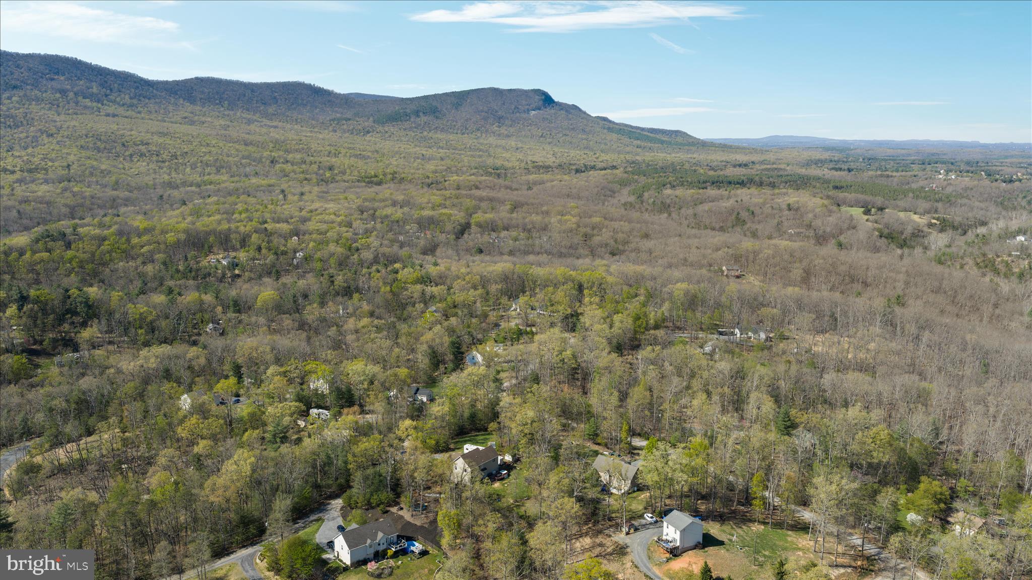THUNDERBIRD RANCH - Residential