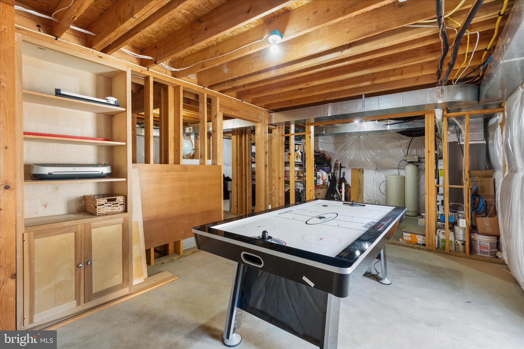 THUNDERBIRD RANCH - Residential