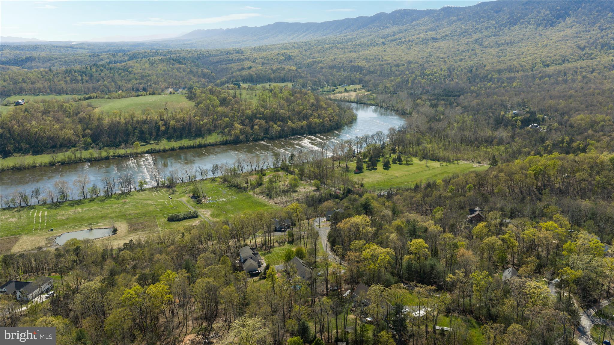 THUNDERBIRD RANCH - Residential
