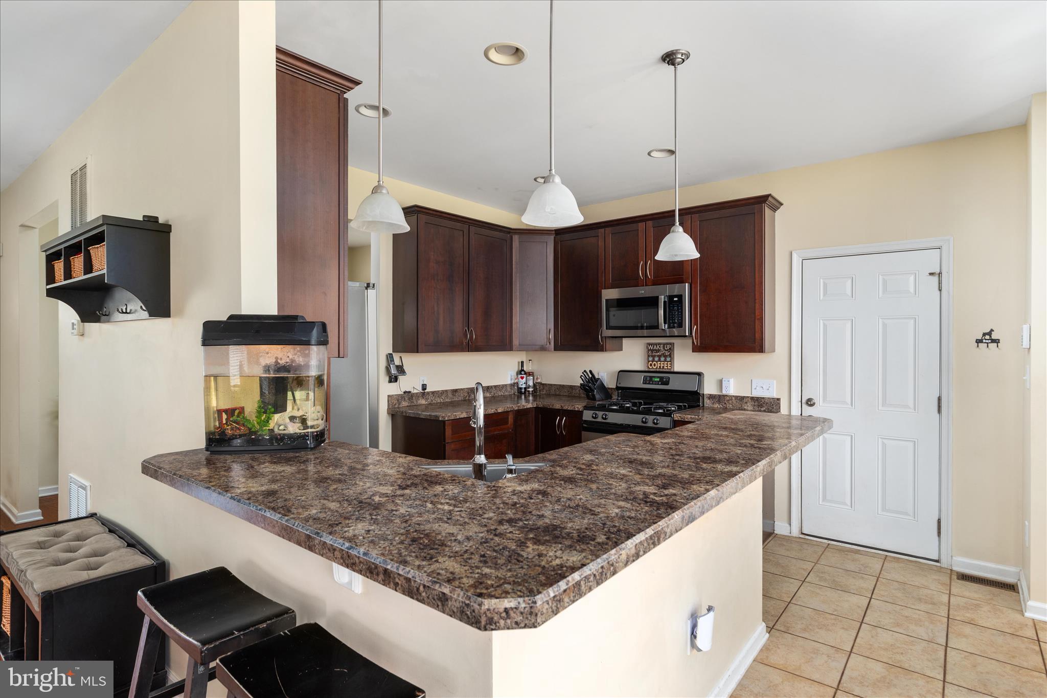 THUNDERBIRD RANCH - Residential