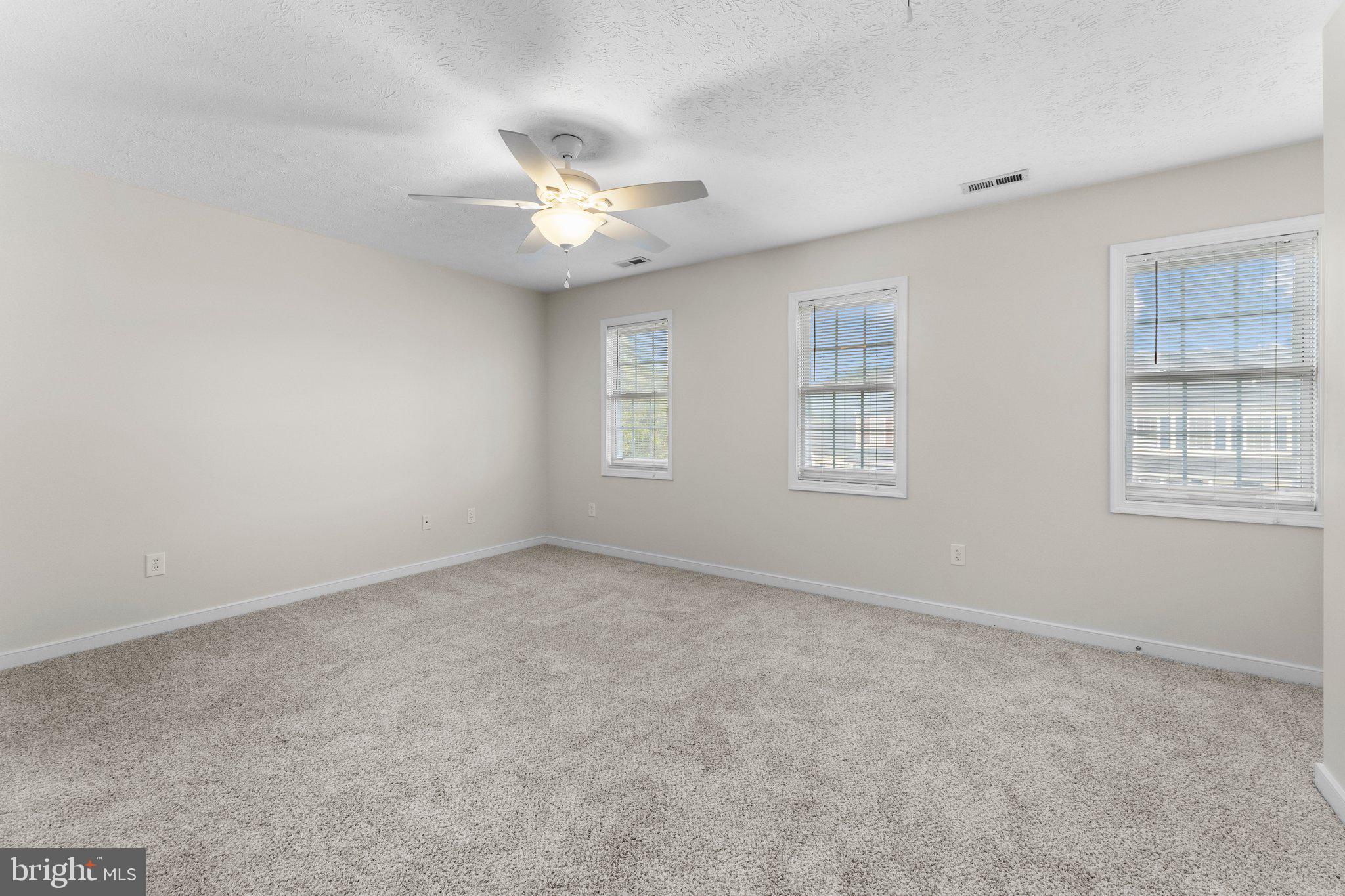 SETTLERS LANDING TOWNHOUSES - Residential